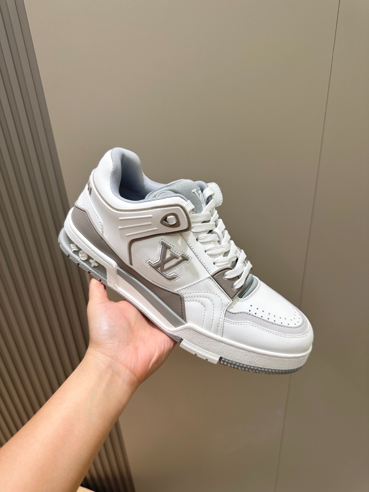 050 43123159 size 38-45