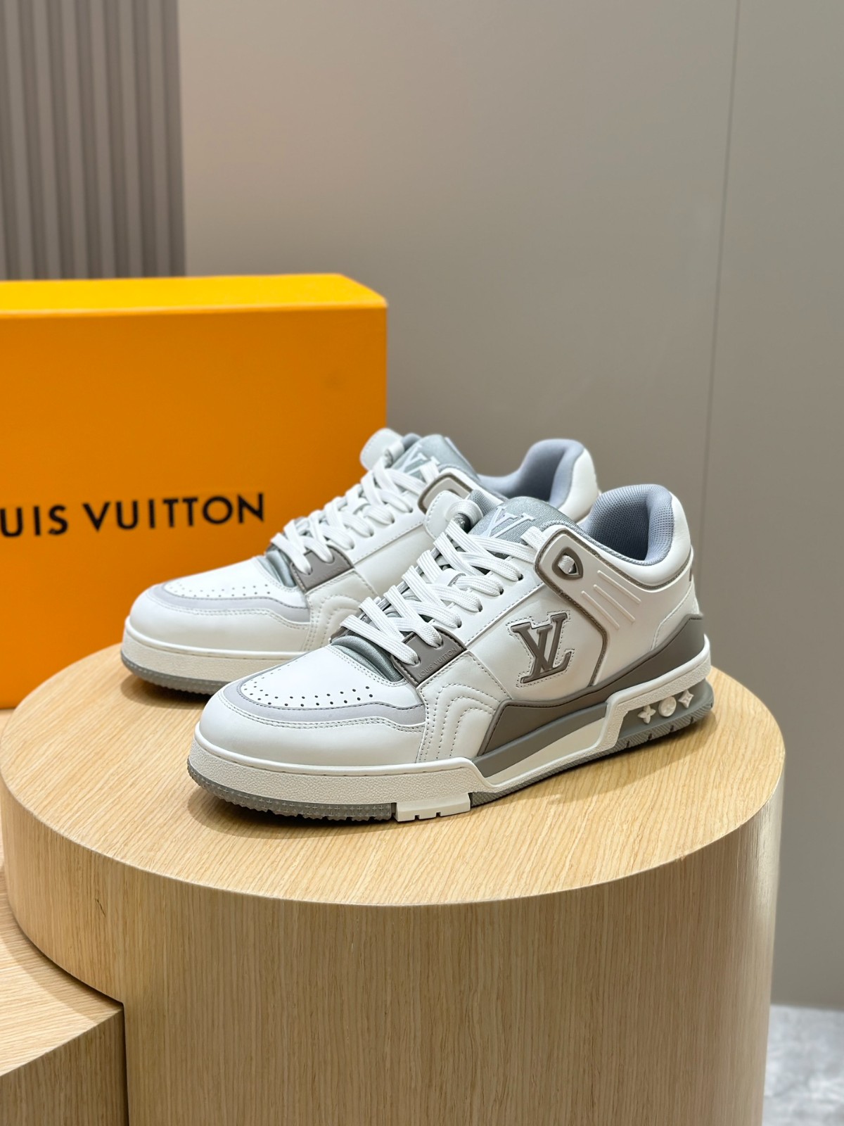 050 43123159 size 38-45