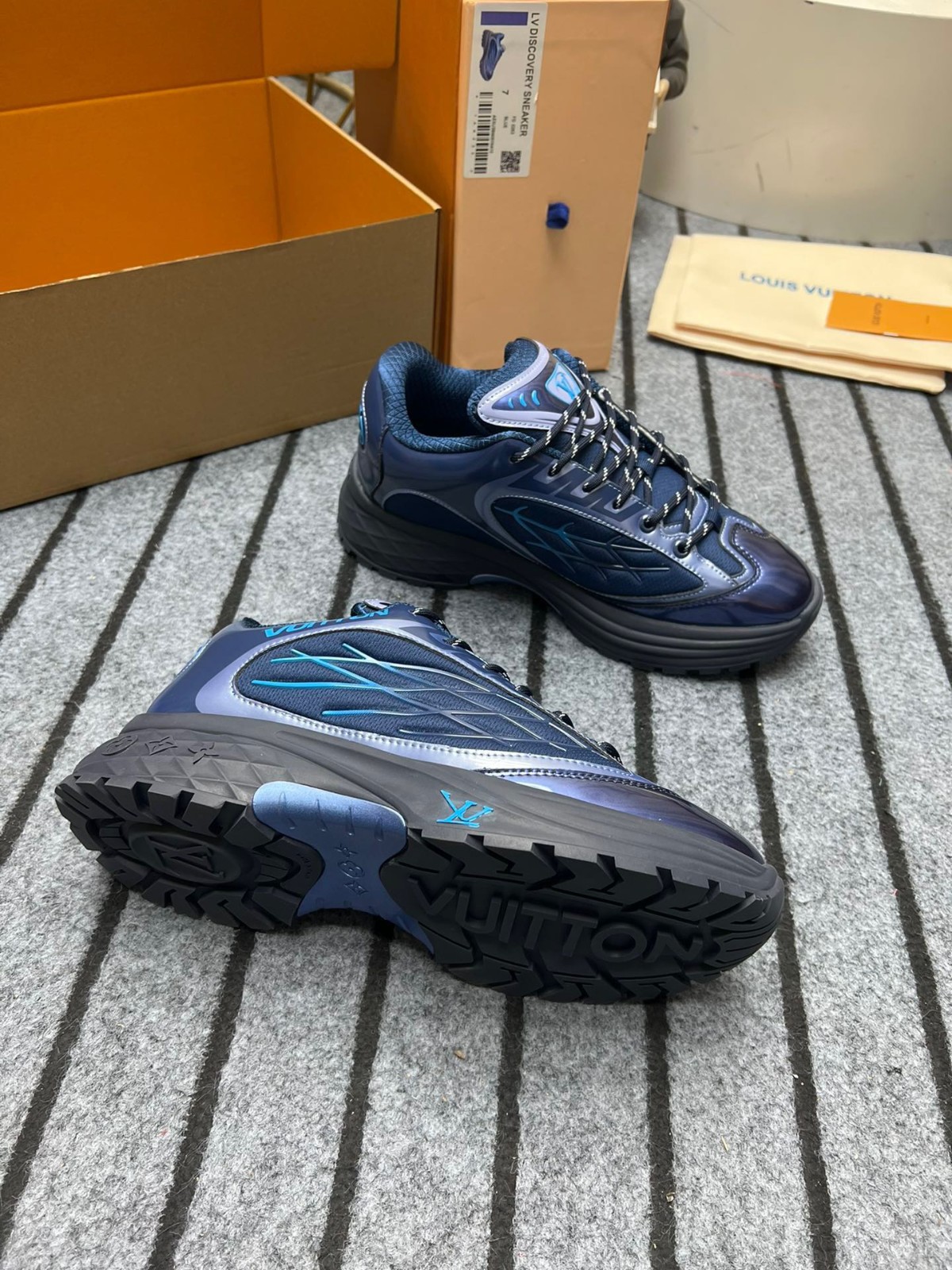 038 45123157 size 35-46