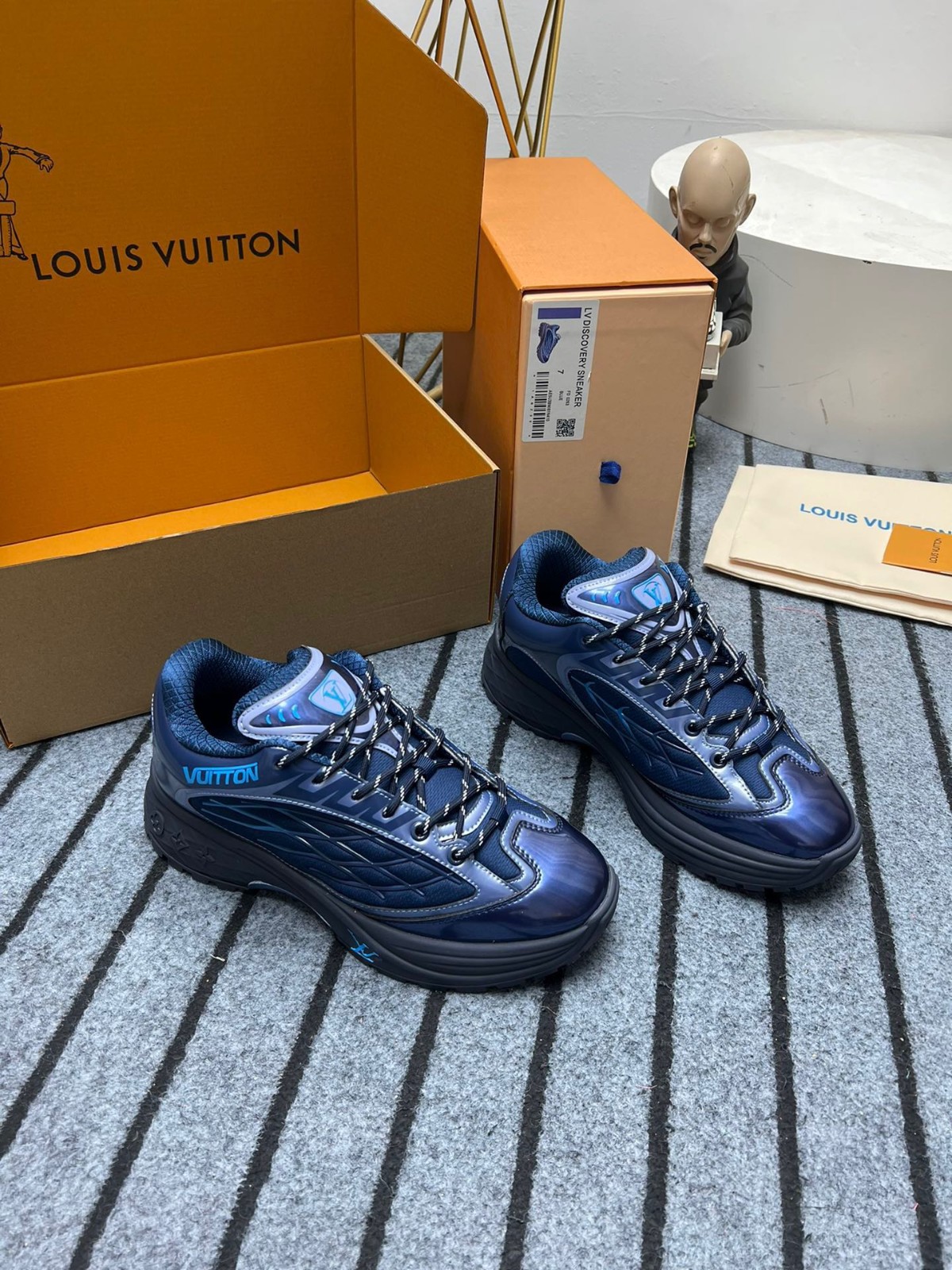 038 45123157 size 35-46