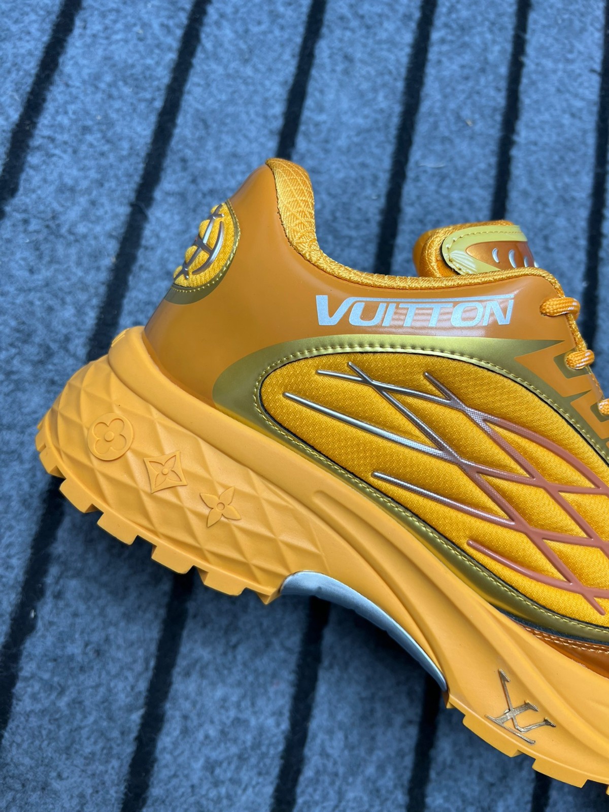 037 45123157 size 35-46