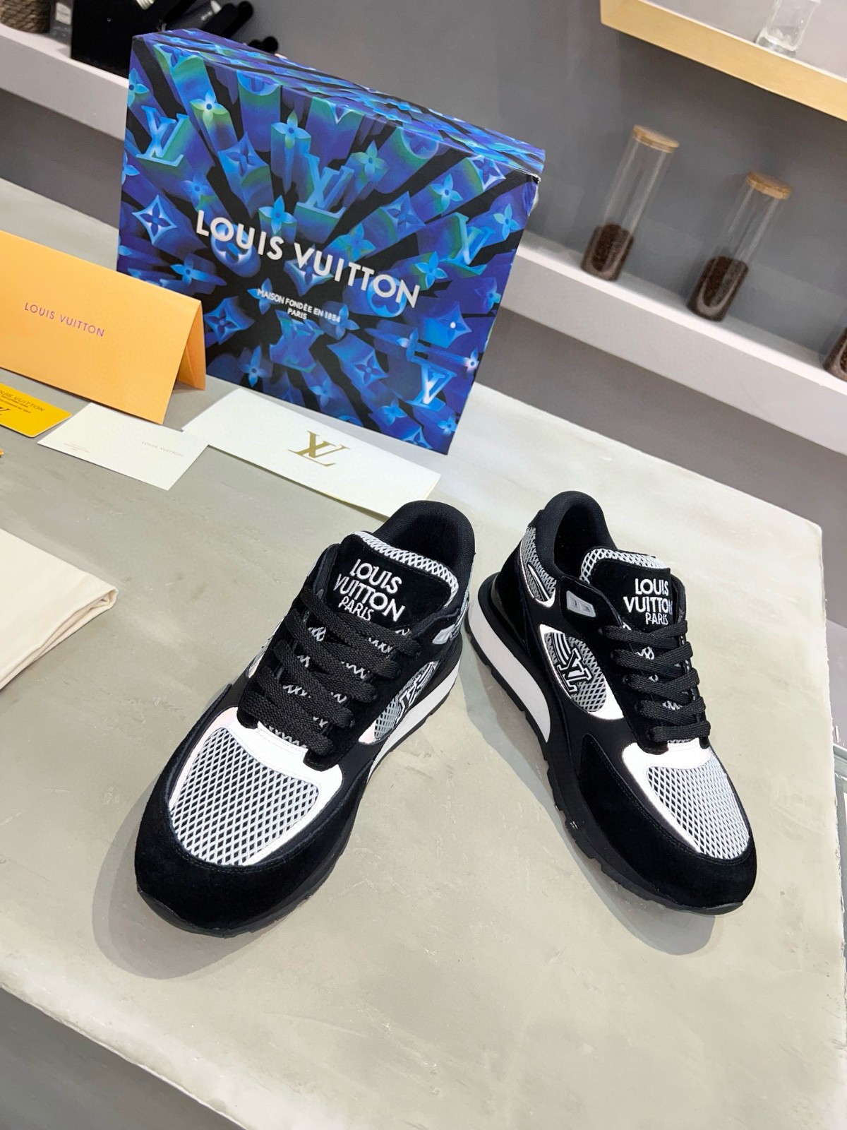 015 39123132 size 39-45