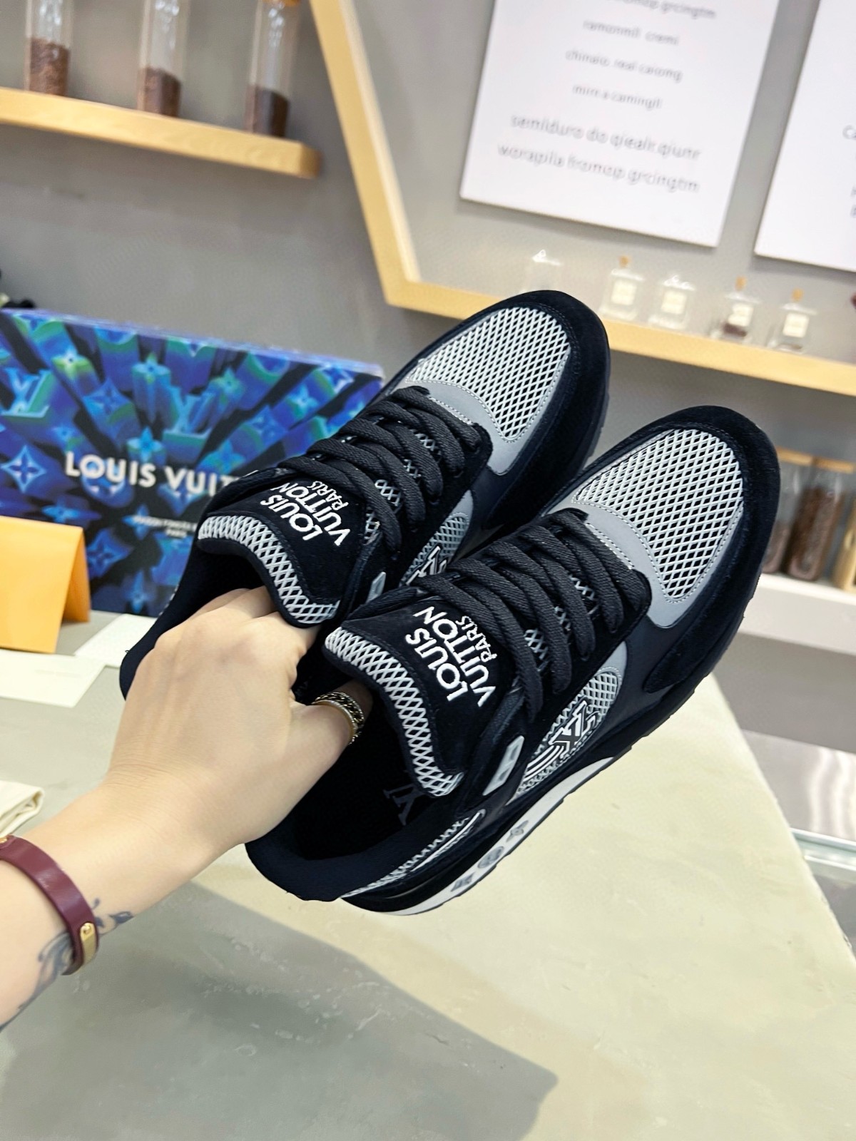 015 39123132 size 39-45