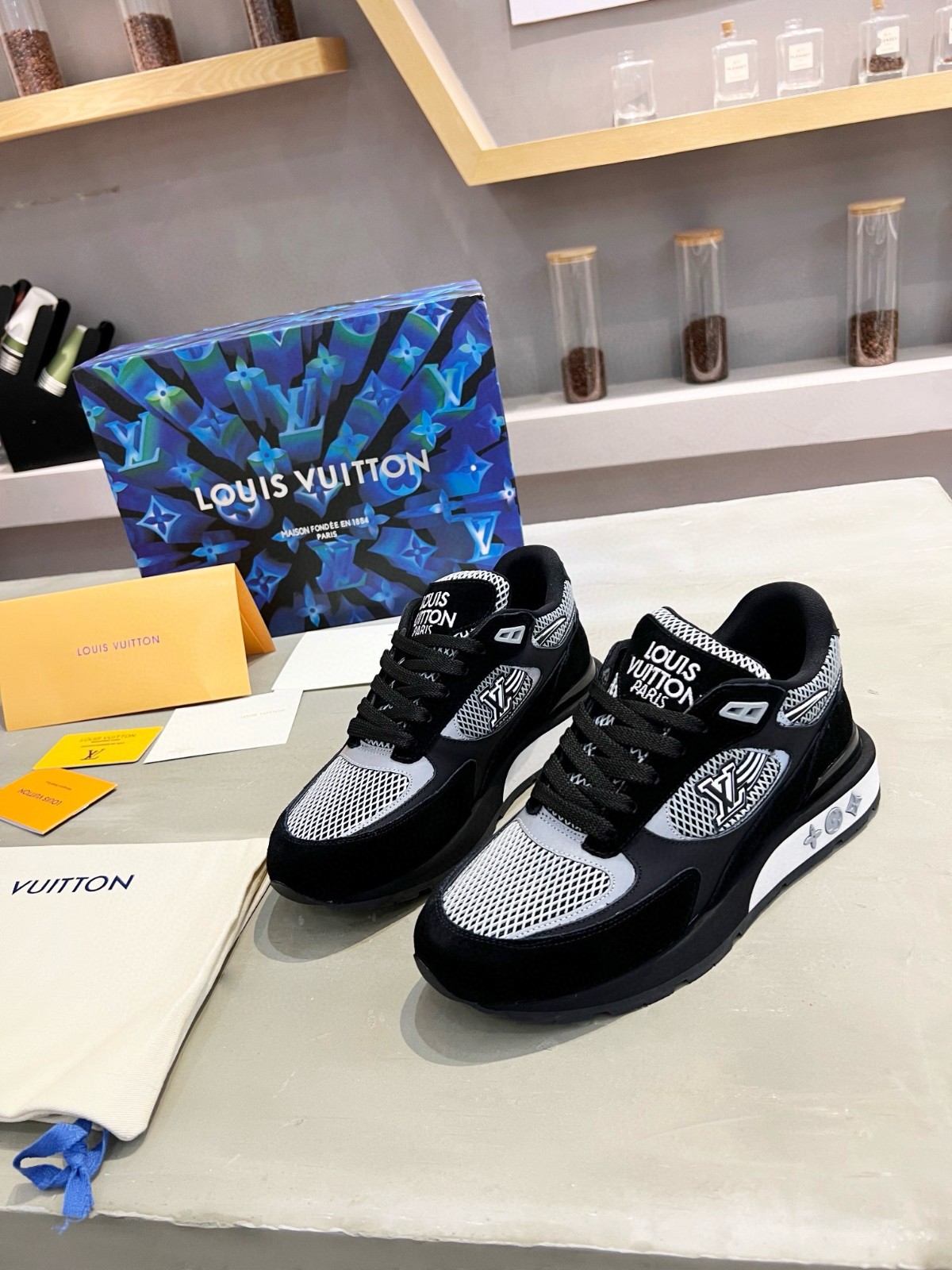 015 39123132 size 39-45