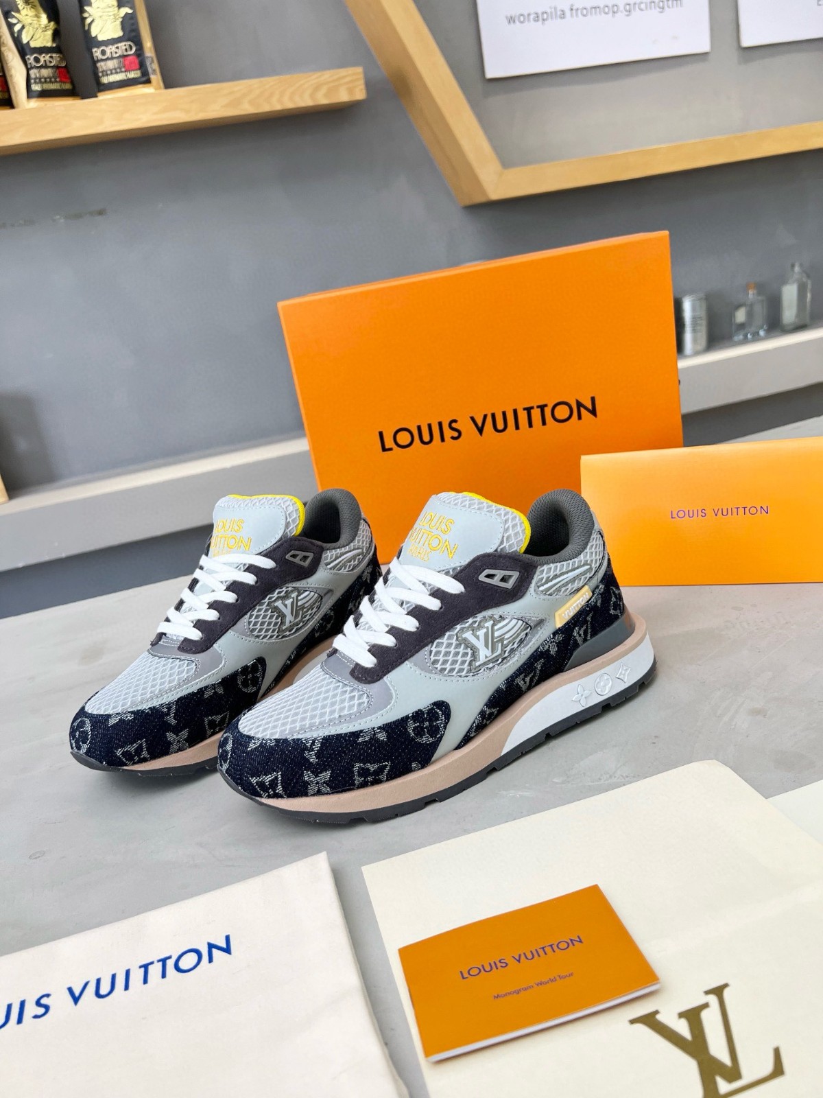 009 39123132 size 39-45