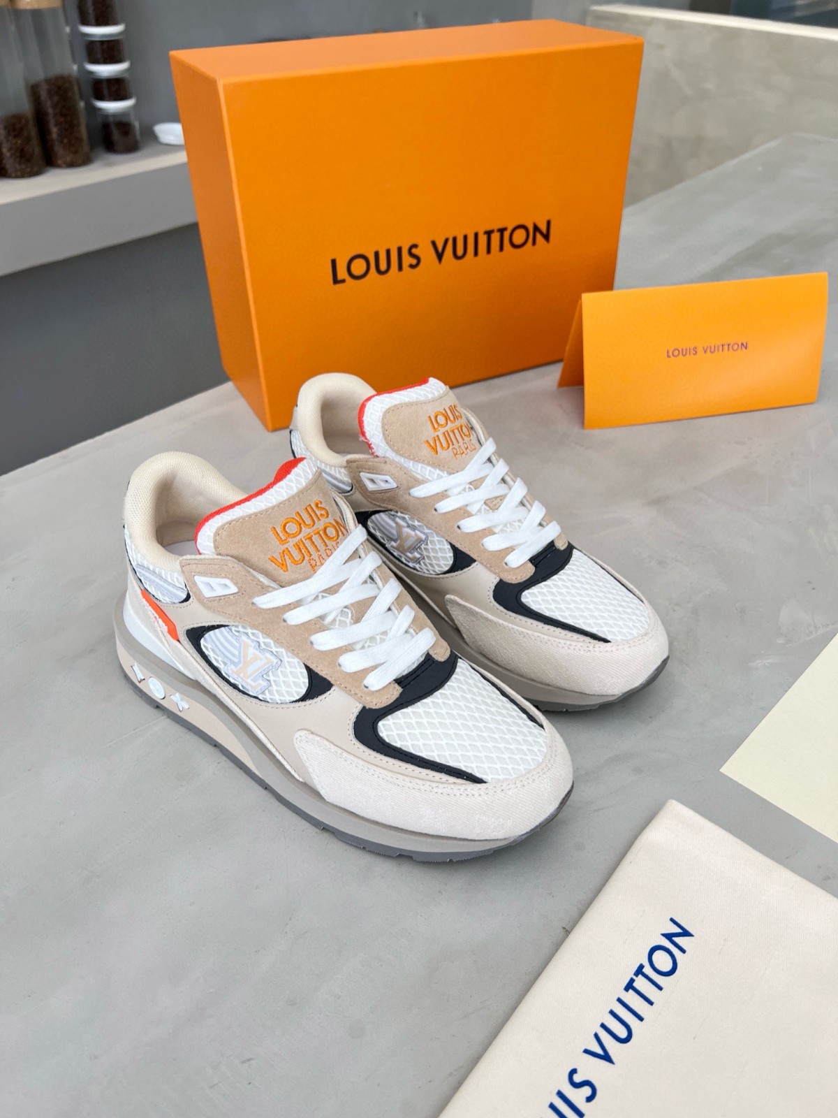 008 39123132 size 39-45