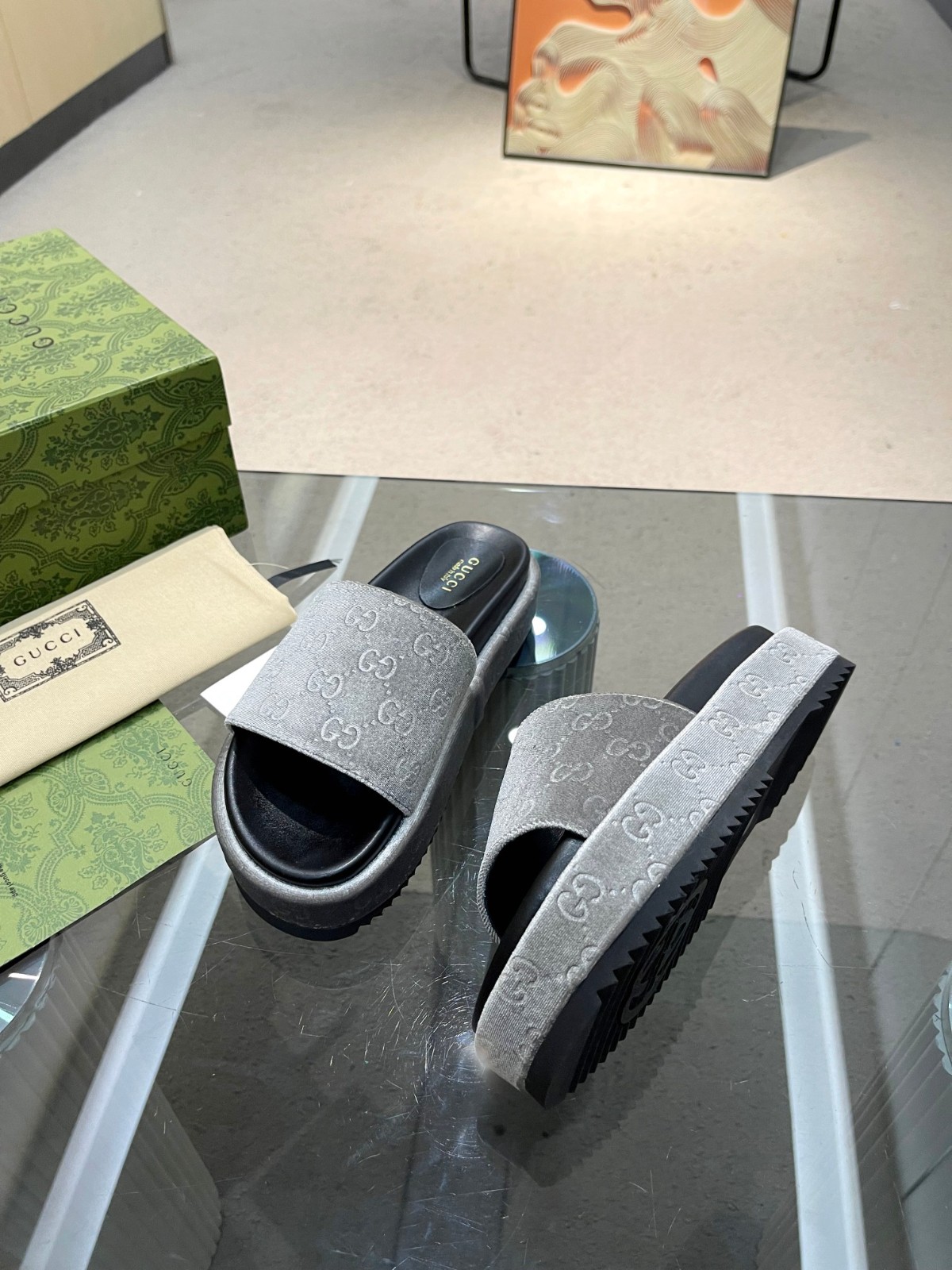 032 22123112 size 35-43