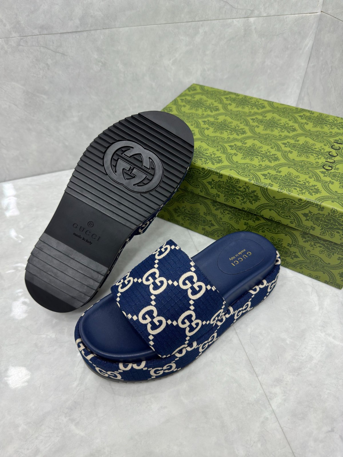 028 22123103 size 35-44
