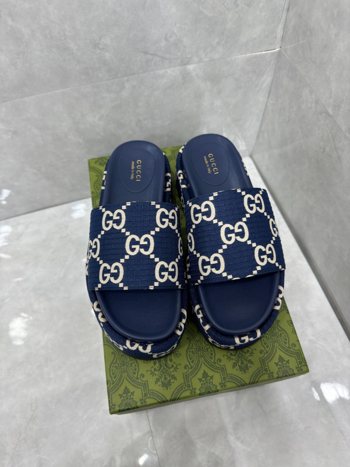 028 22123103 size 35-44