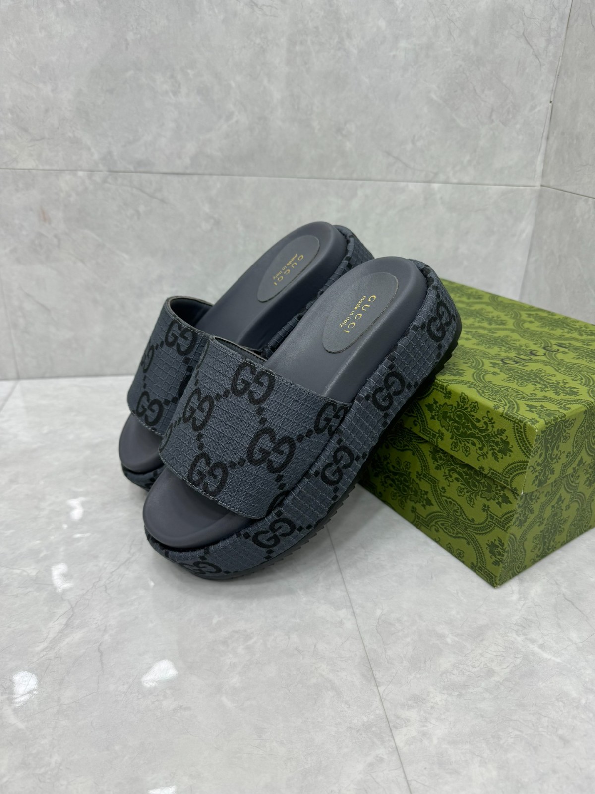 027 22123103 size 35-44
