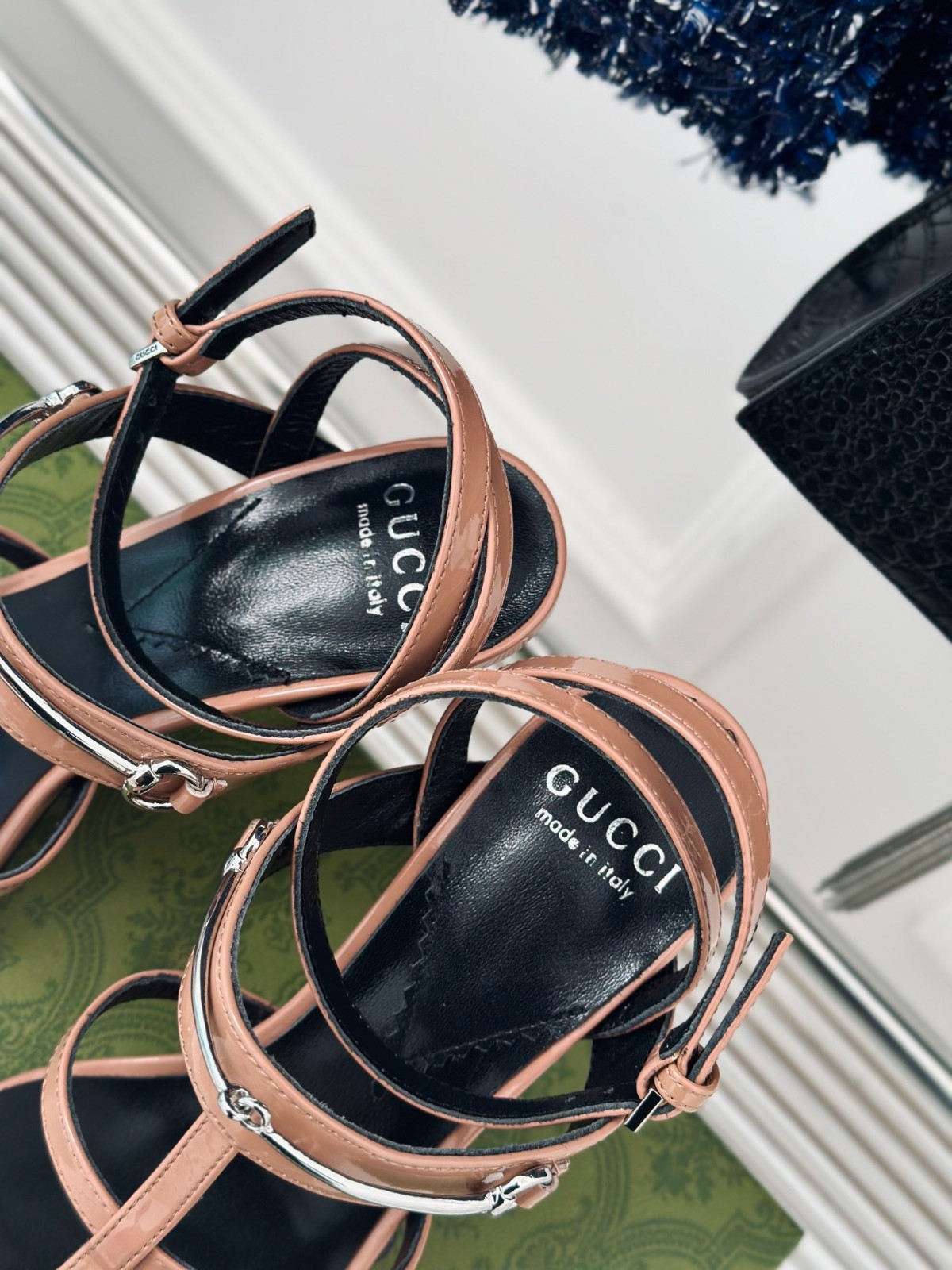 022 31123136 size 35-42