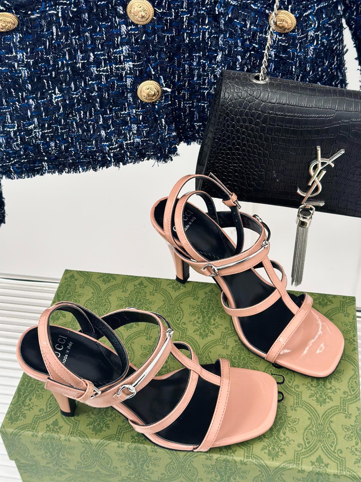 022 31123136 size 35-42
