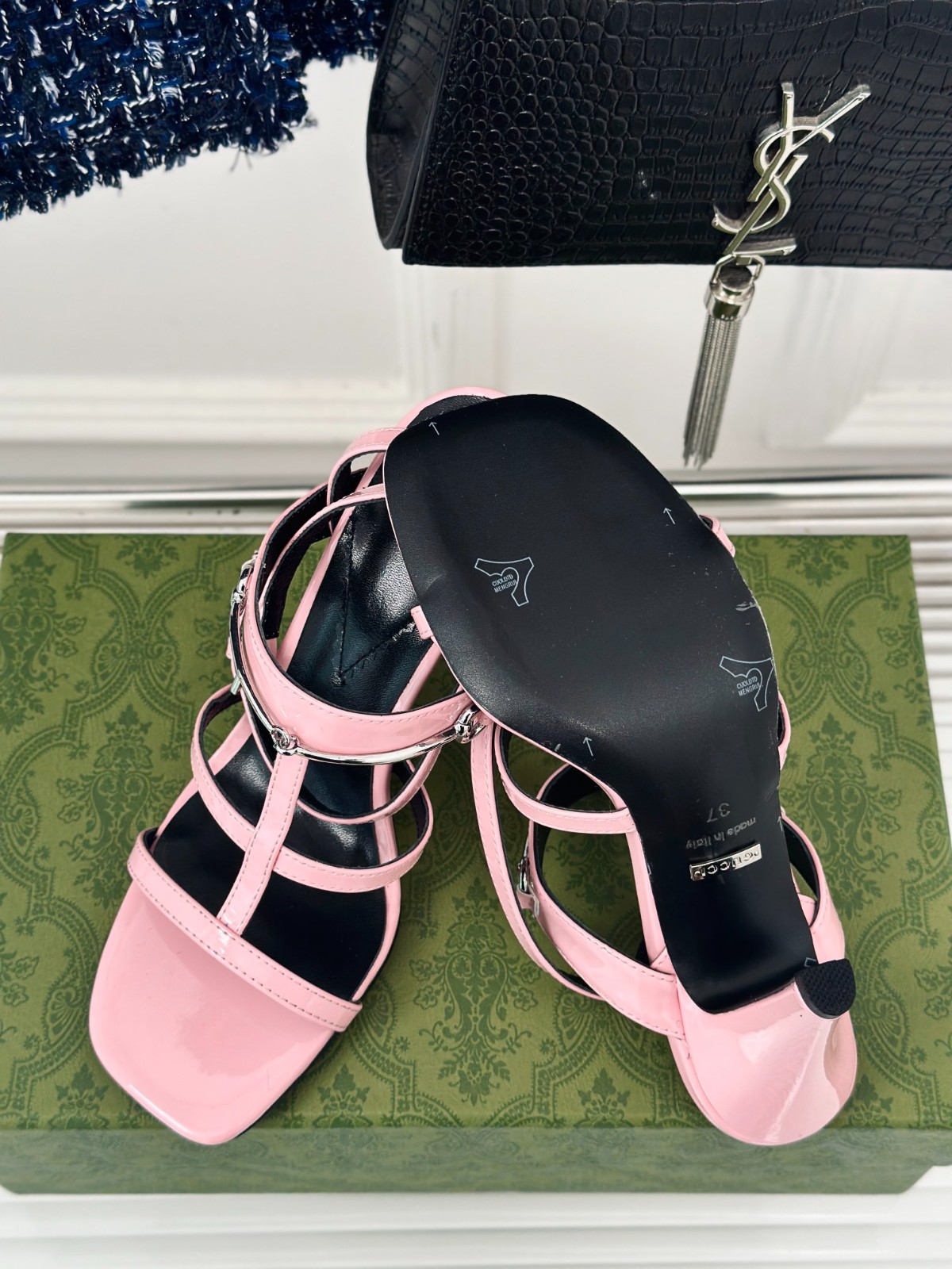 018 31123136 size 35-42