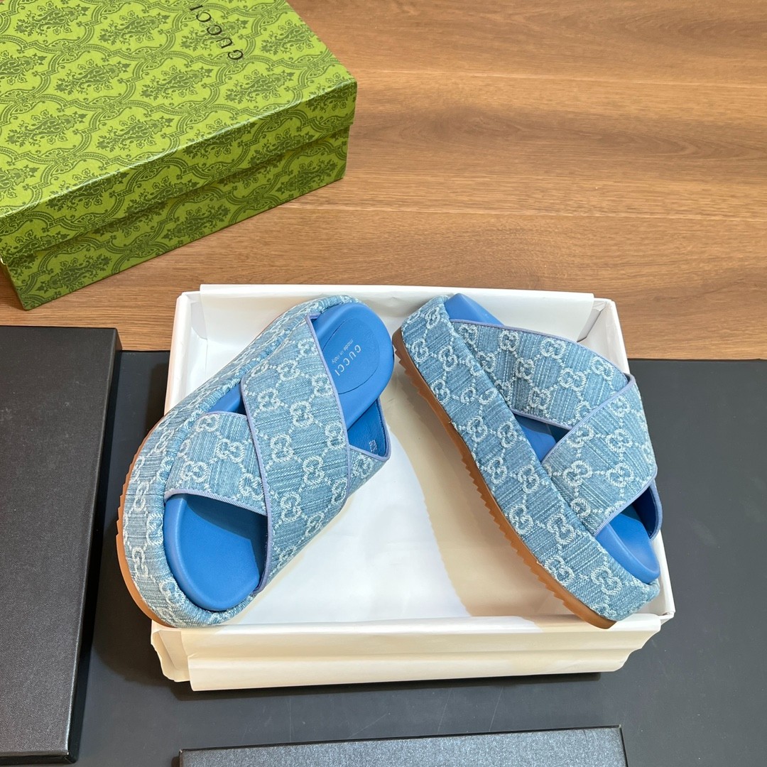 004 26123107 size 35-43