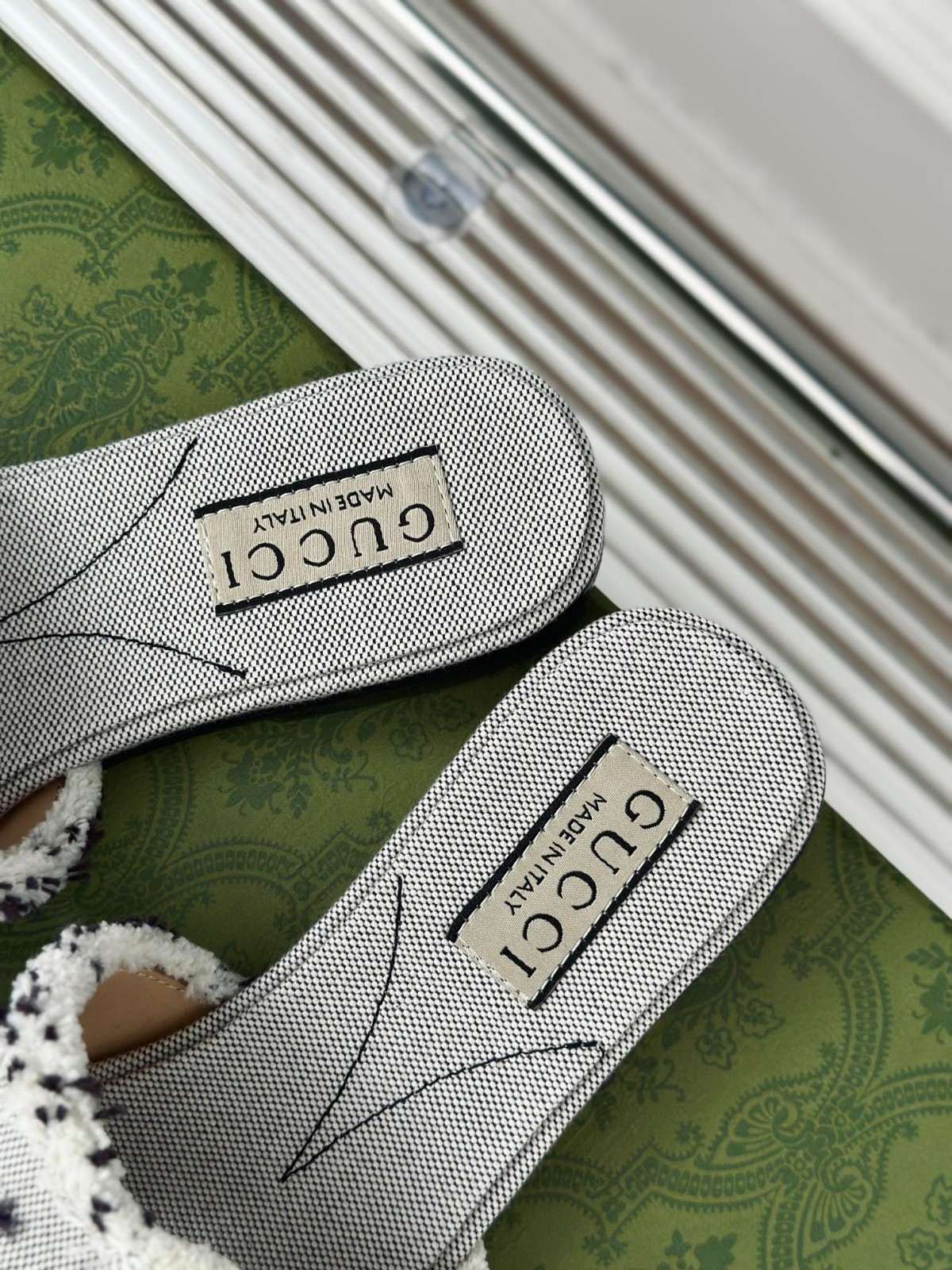 002 31123123 size 35-42