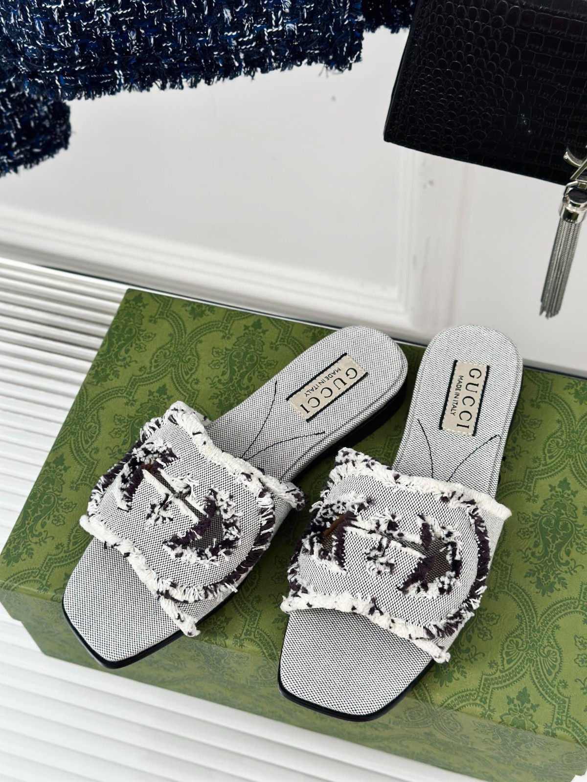 002 31123123 size 35-42