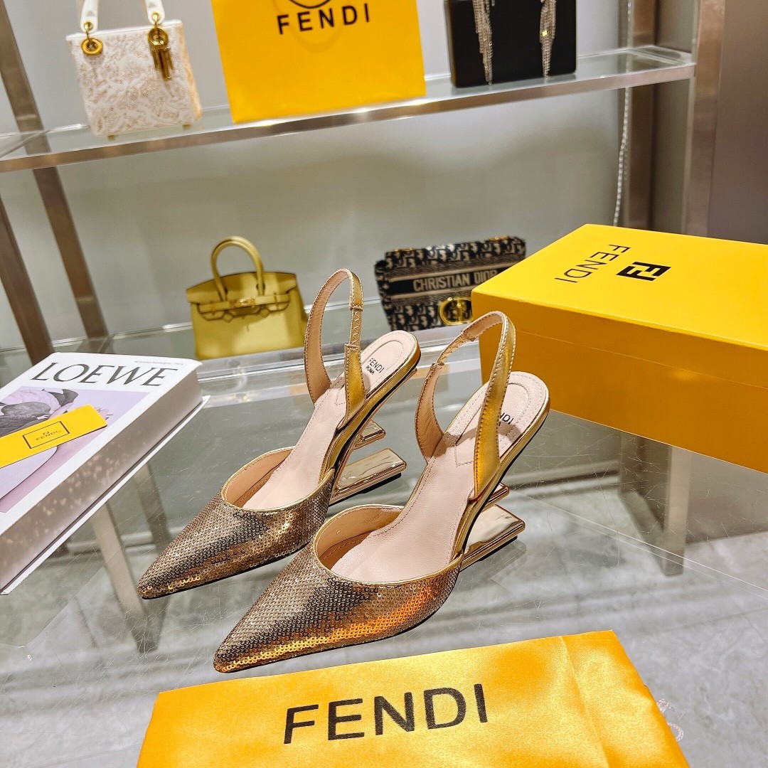 052 32123142 size  35-41