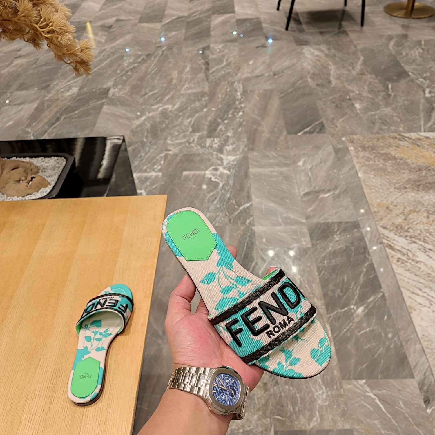 035 31123133 size 34-42