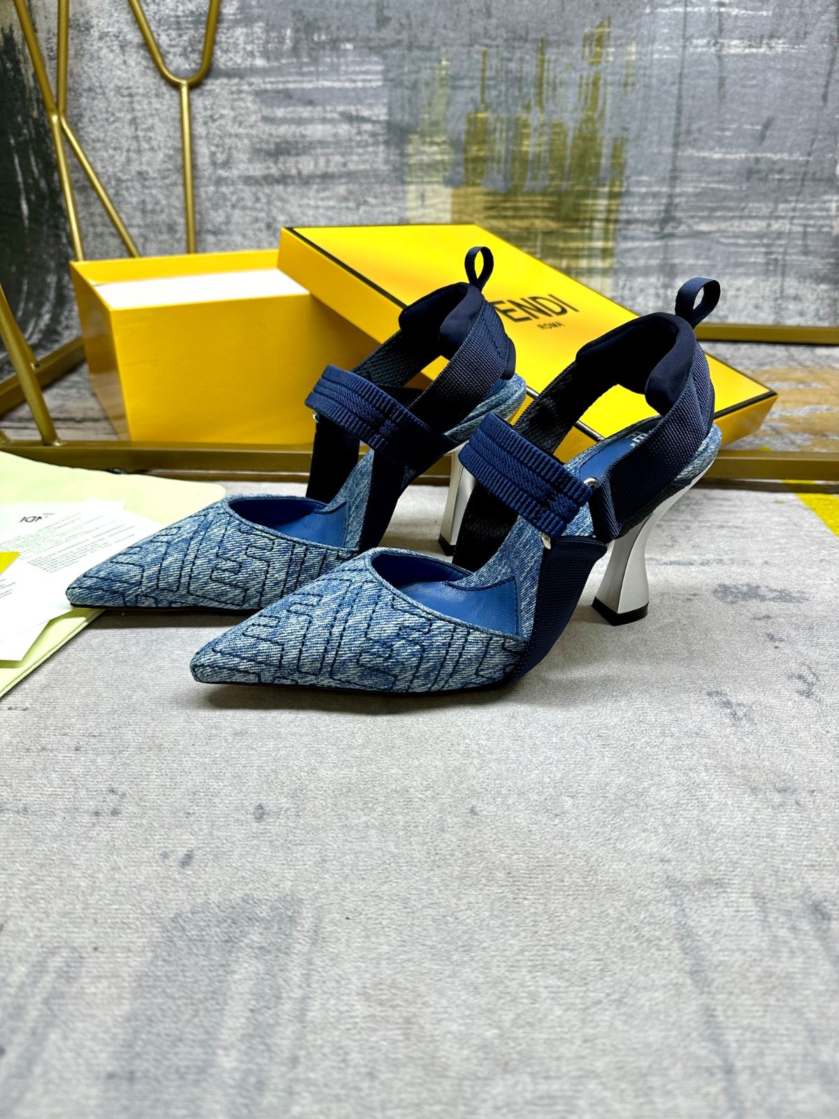 011 29123102 size 35-41