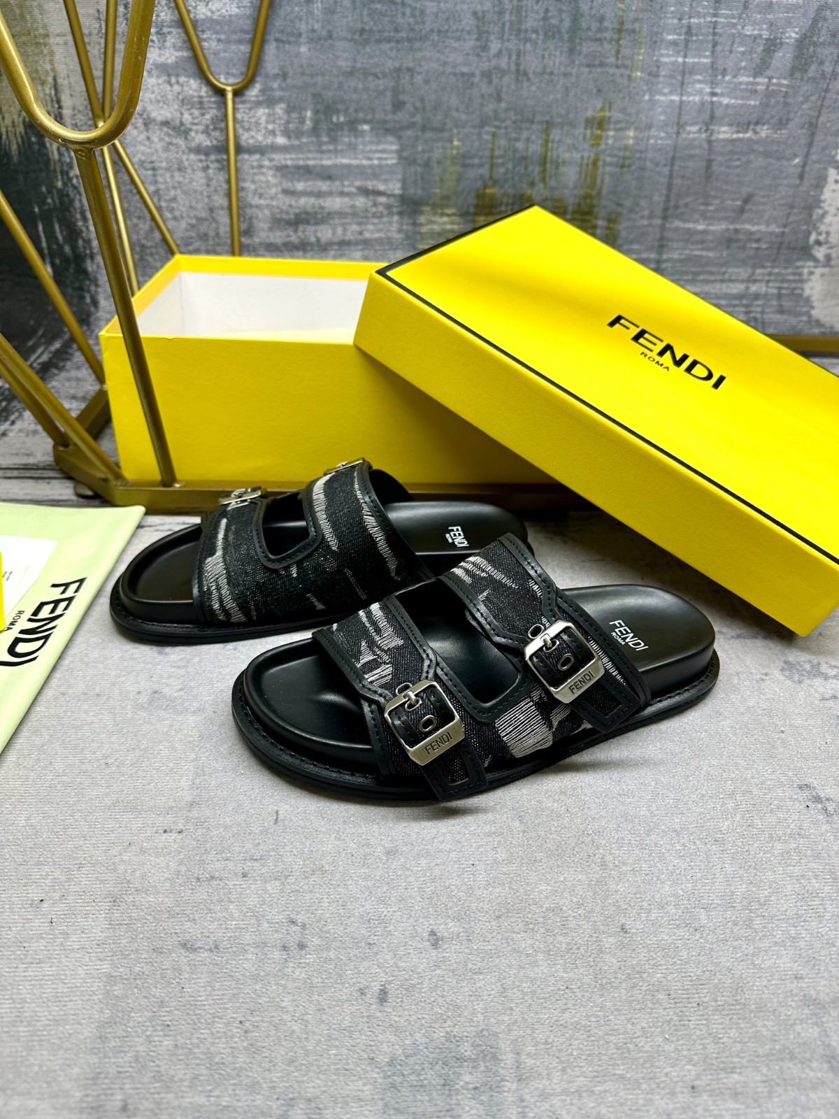 010 24123103 size 35-45