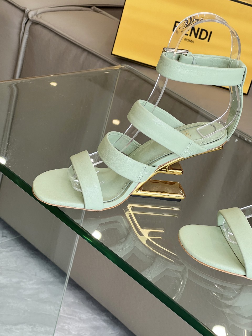 005 34123143 size 35-42