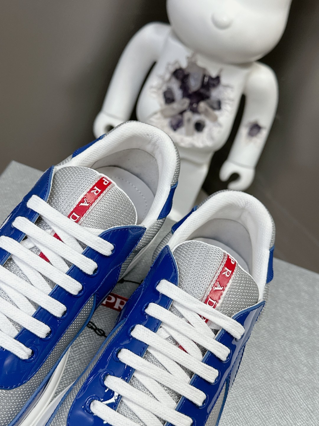 077 38123156 size 35-46