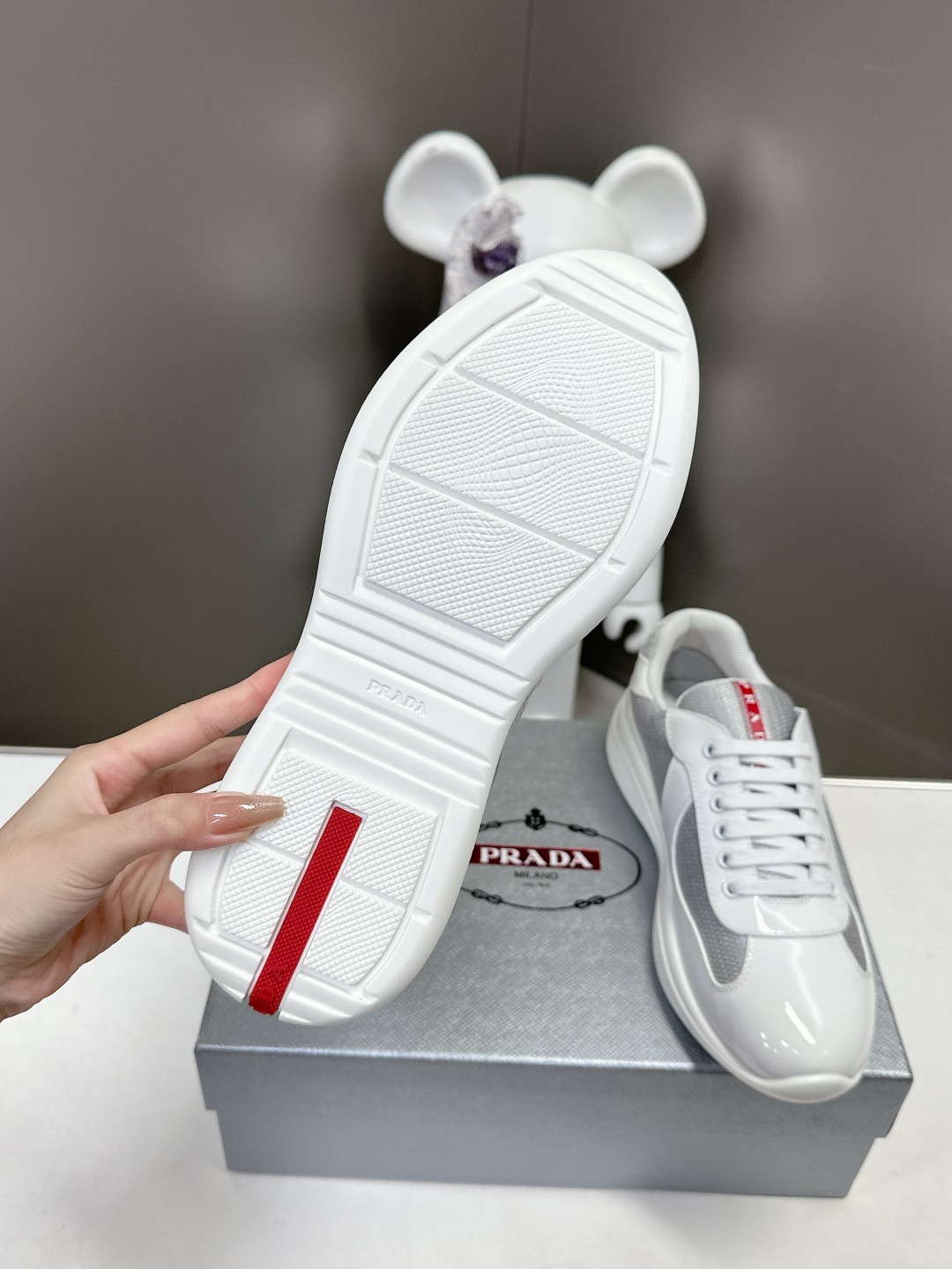 076 38123156 size 35-46