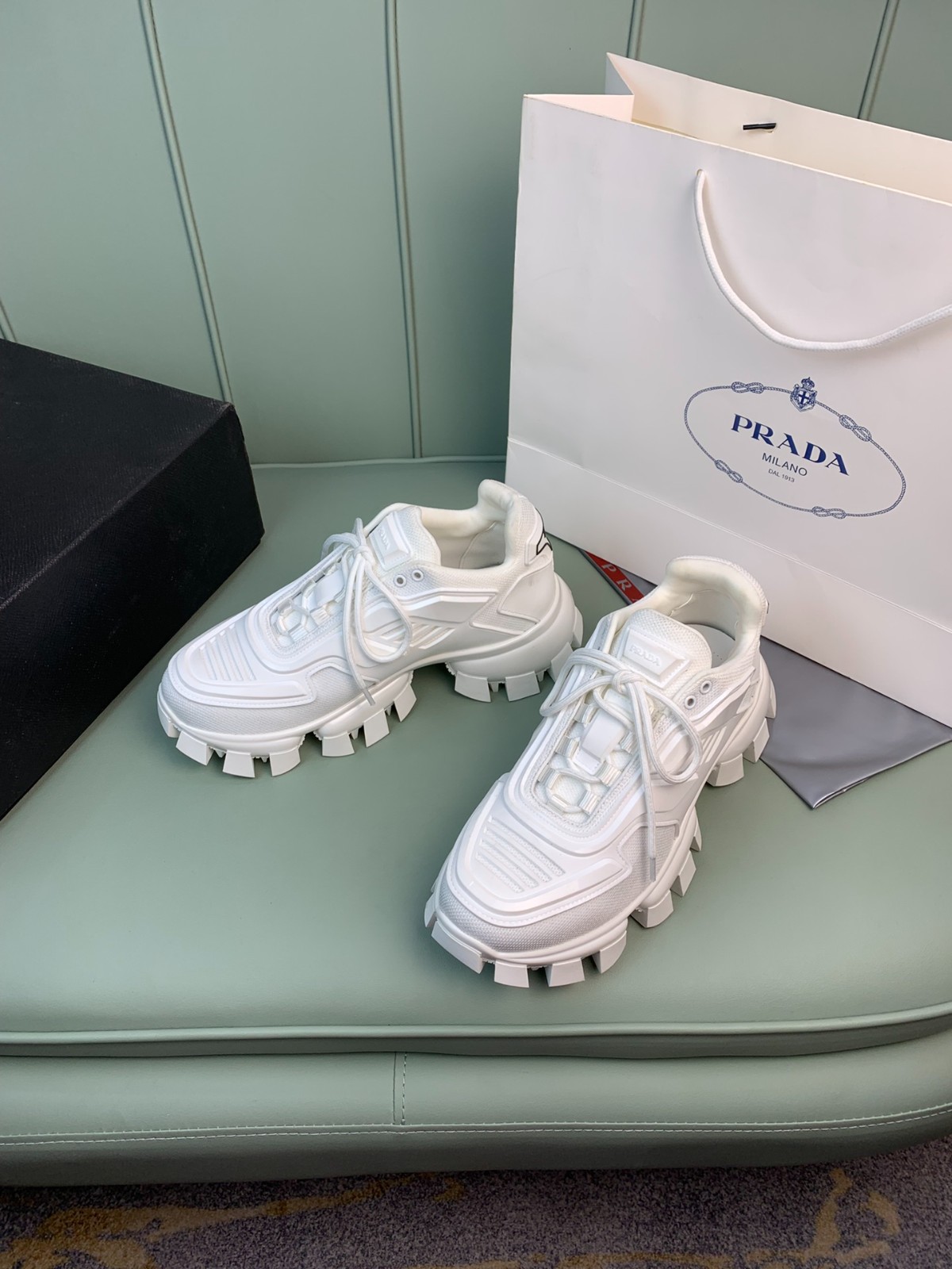 055 33123127 size 36-45