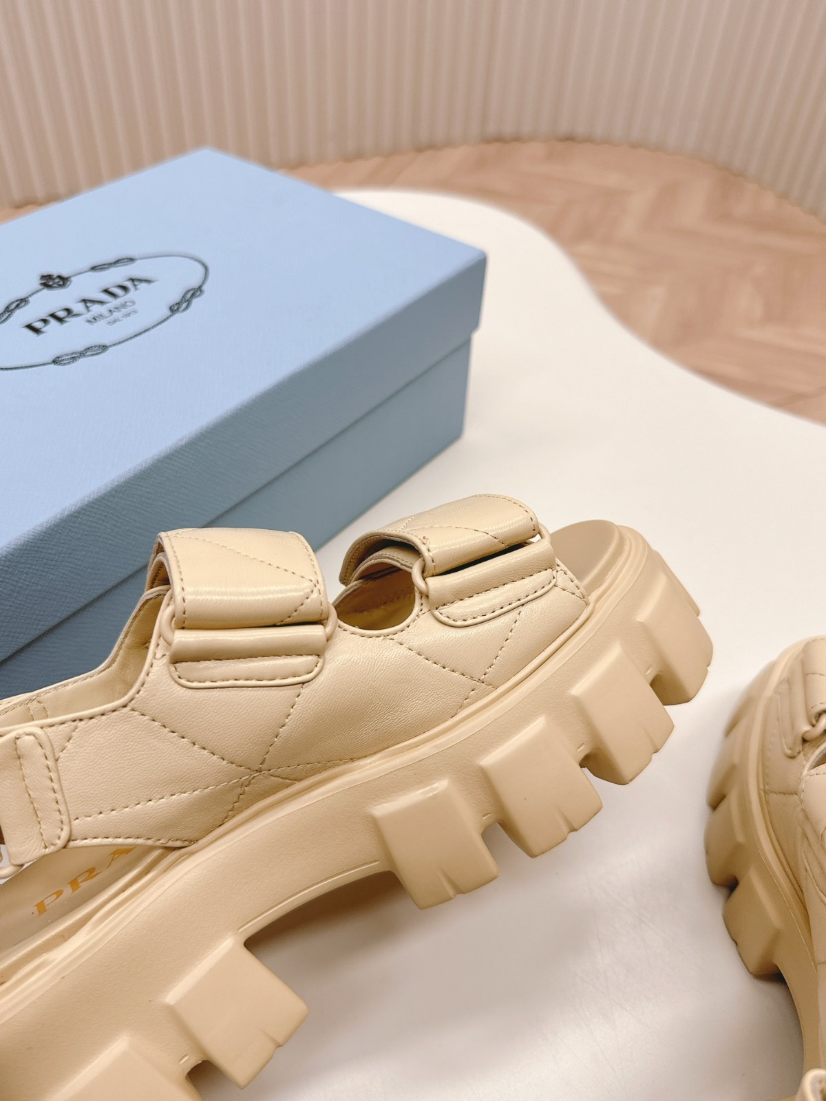 028 33123126 size 35-40