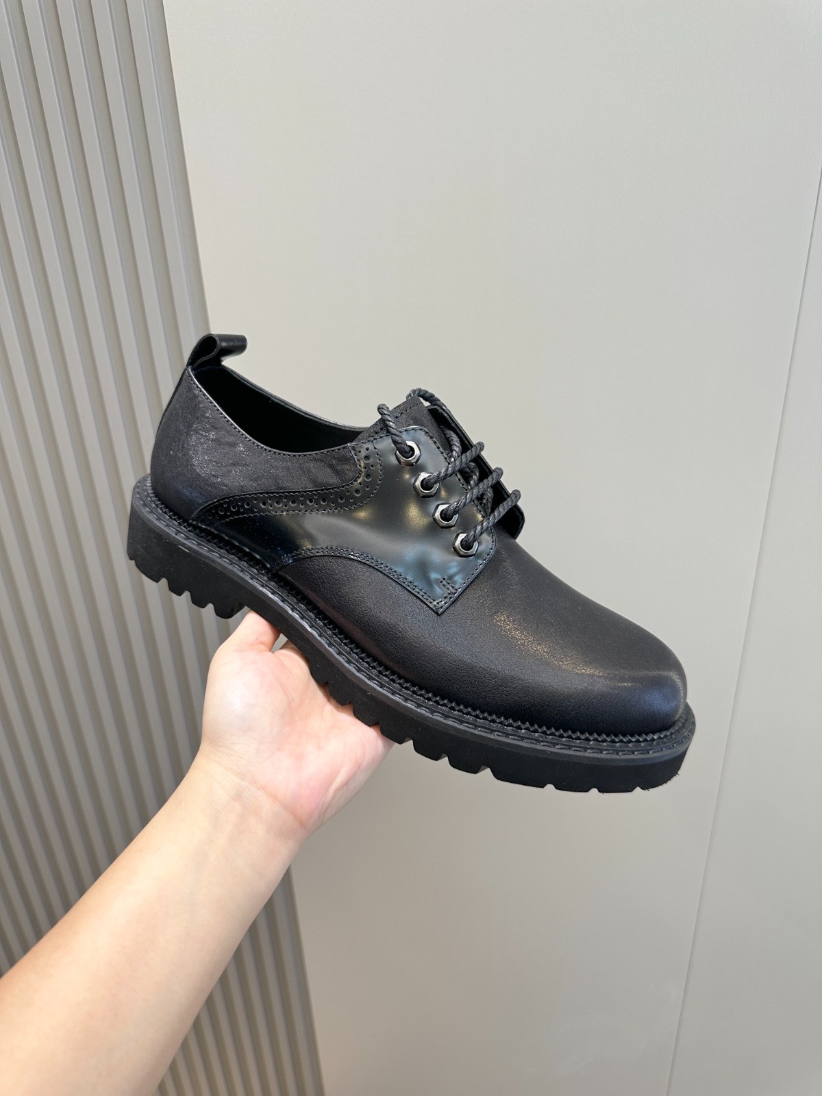 023 39123148 size 38-45