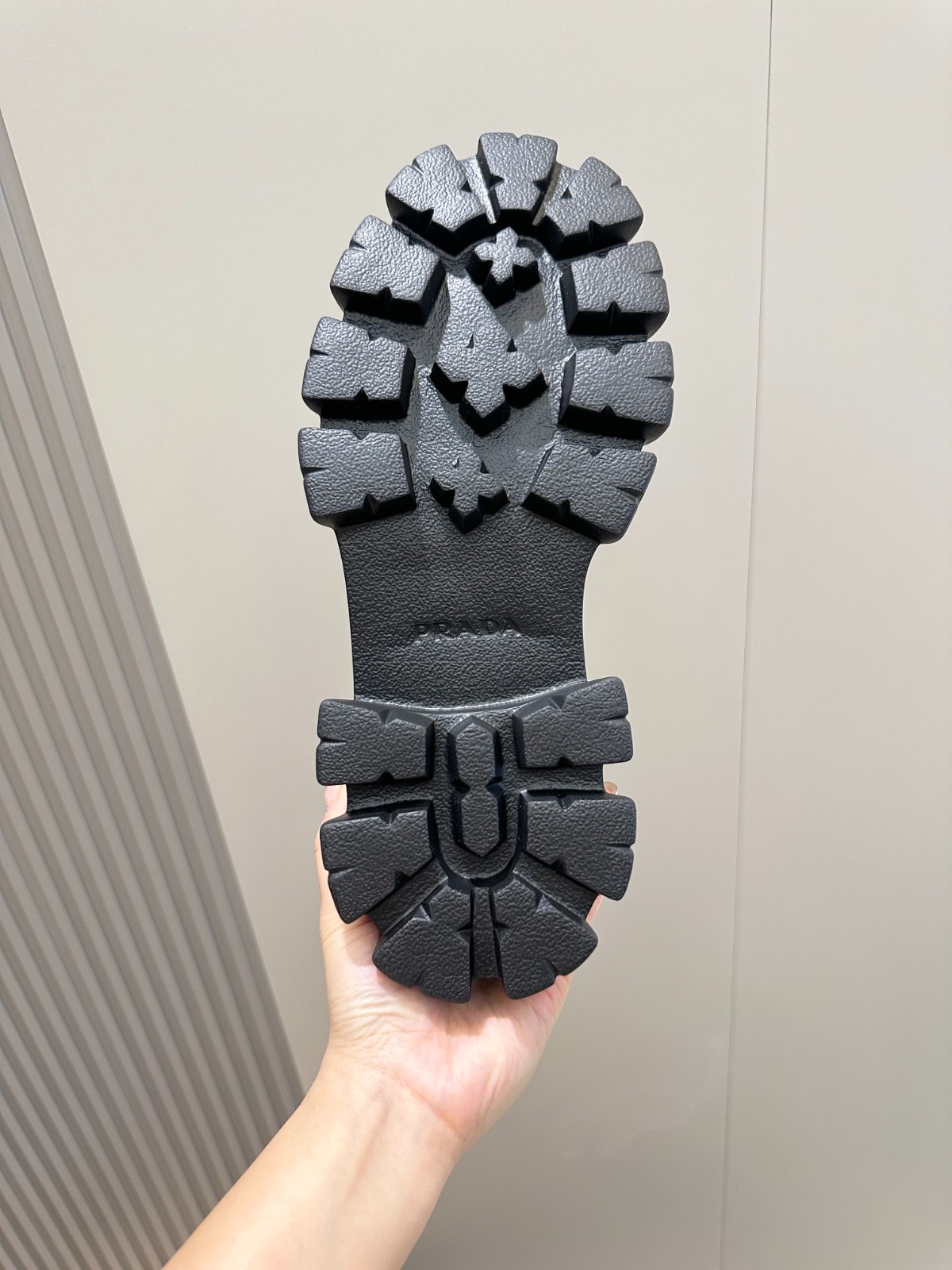 016 36123145 size 38-45