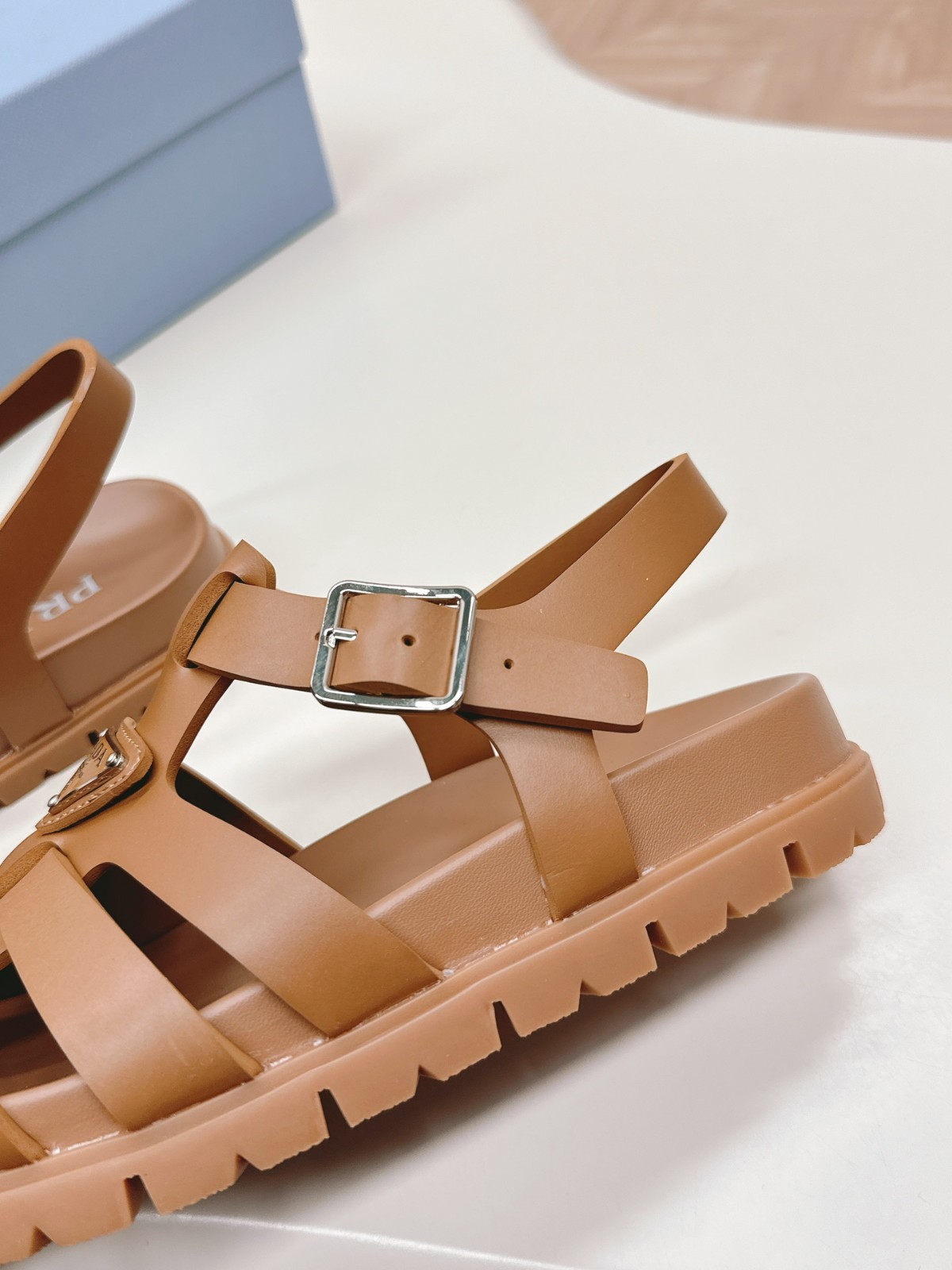 013 29123108 size 35-40