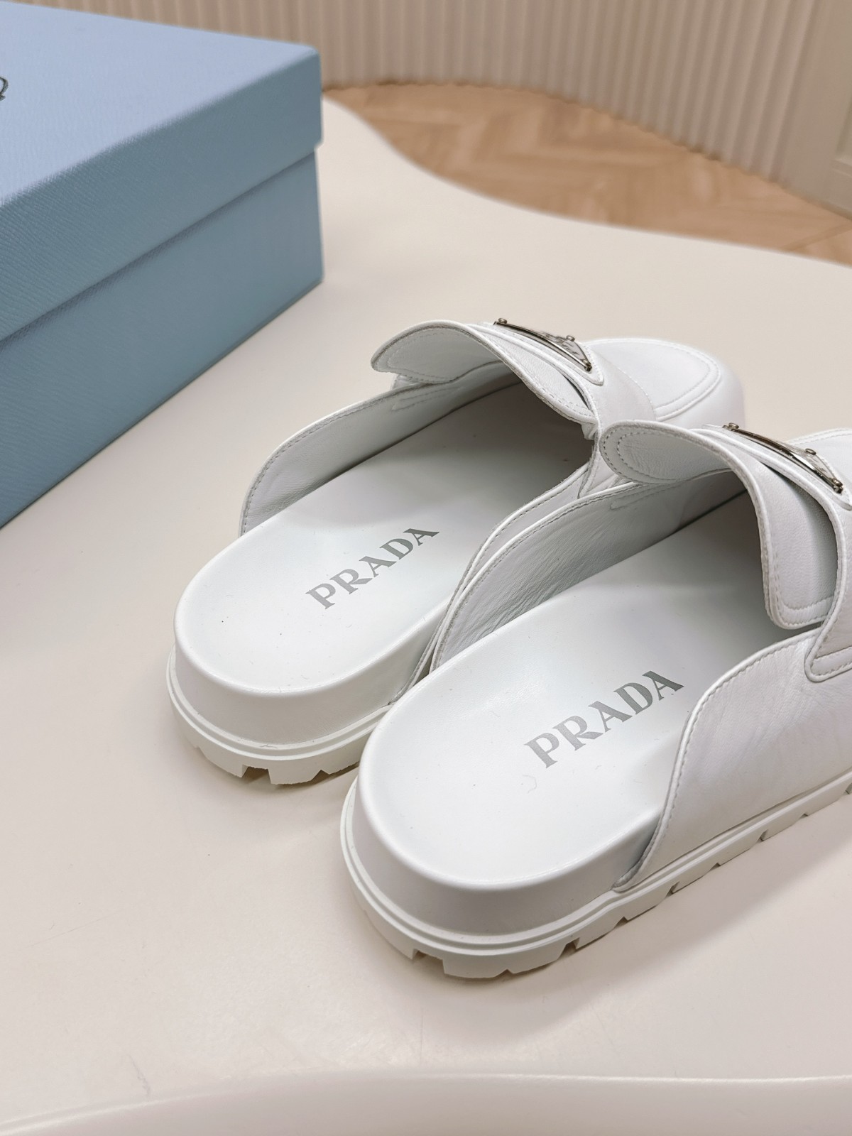 007 28123113 size 35-40