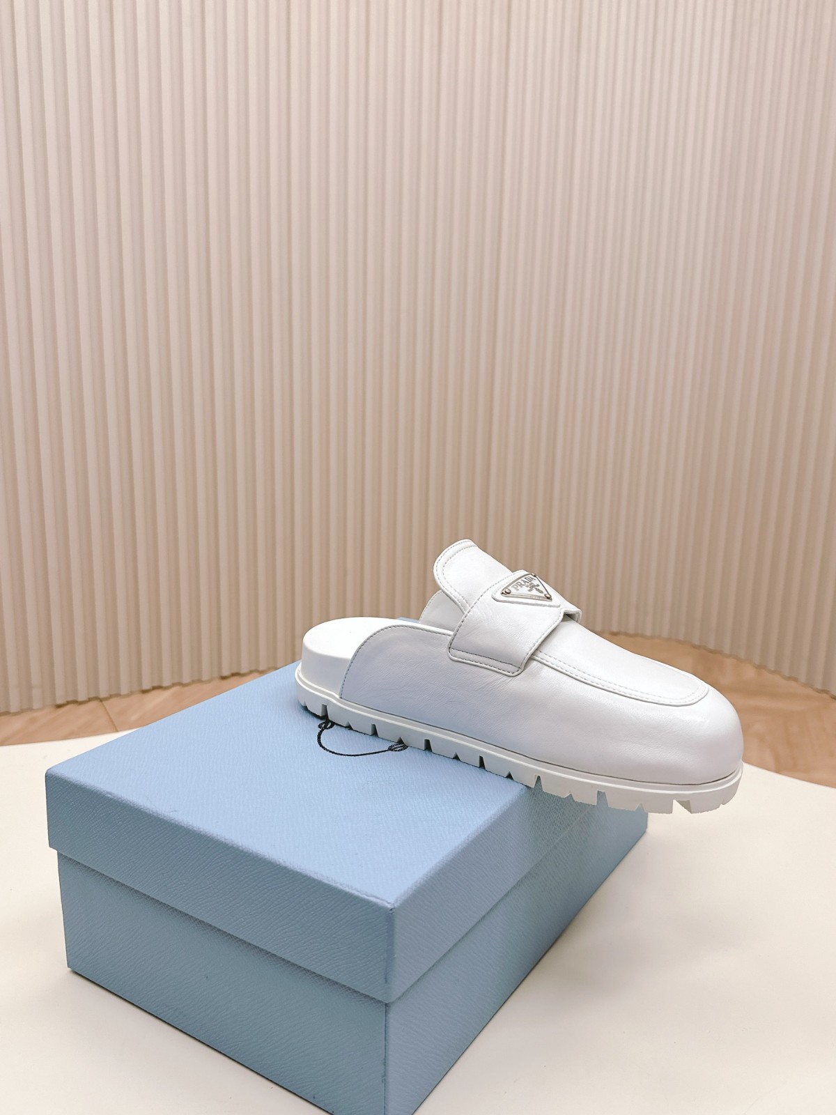 007 28123113 size 35-40