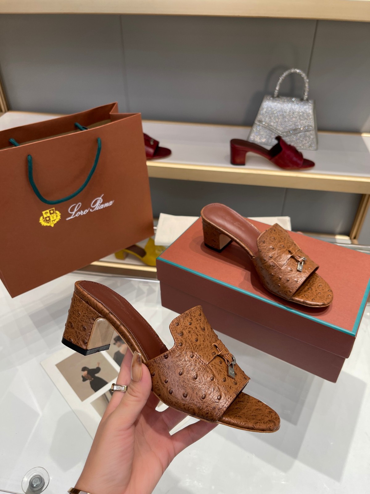 061 SIZE 35-42