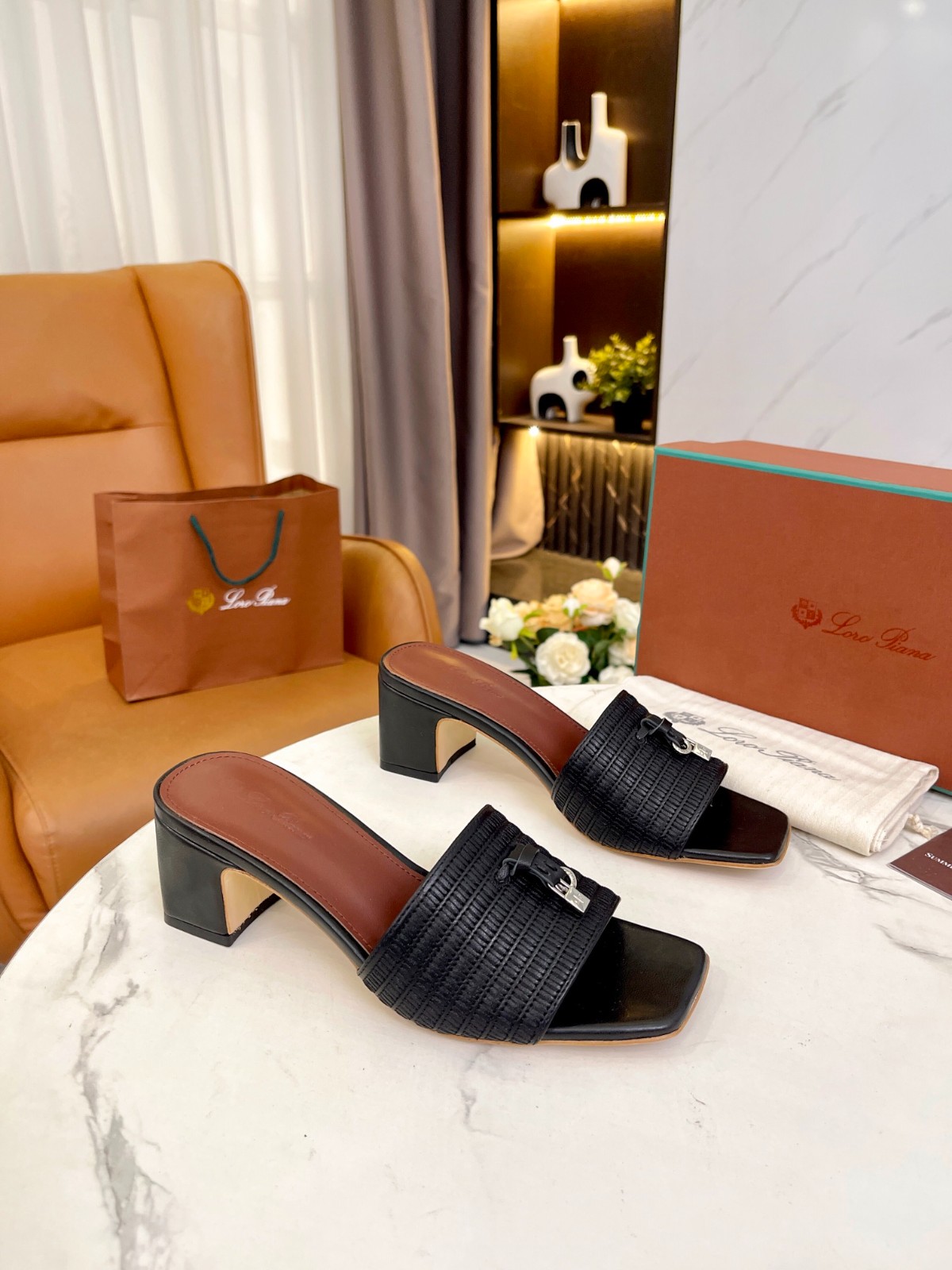 039 32123109 SIZE 35-42