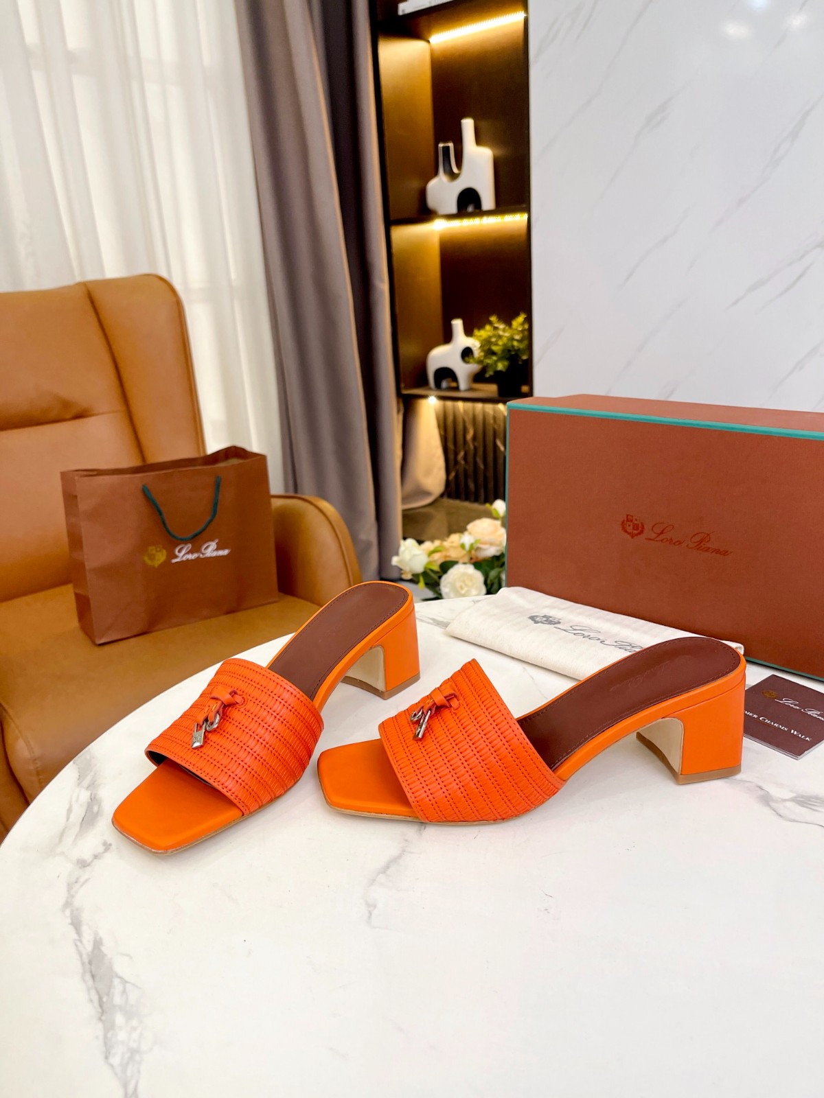 038 32123109 SIZE 35-42