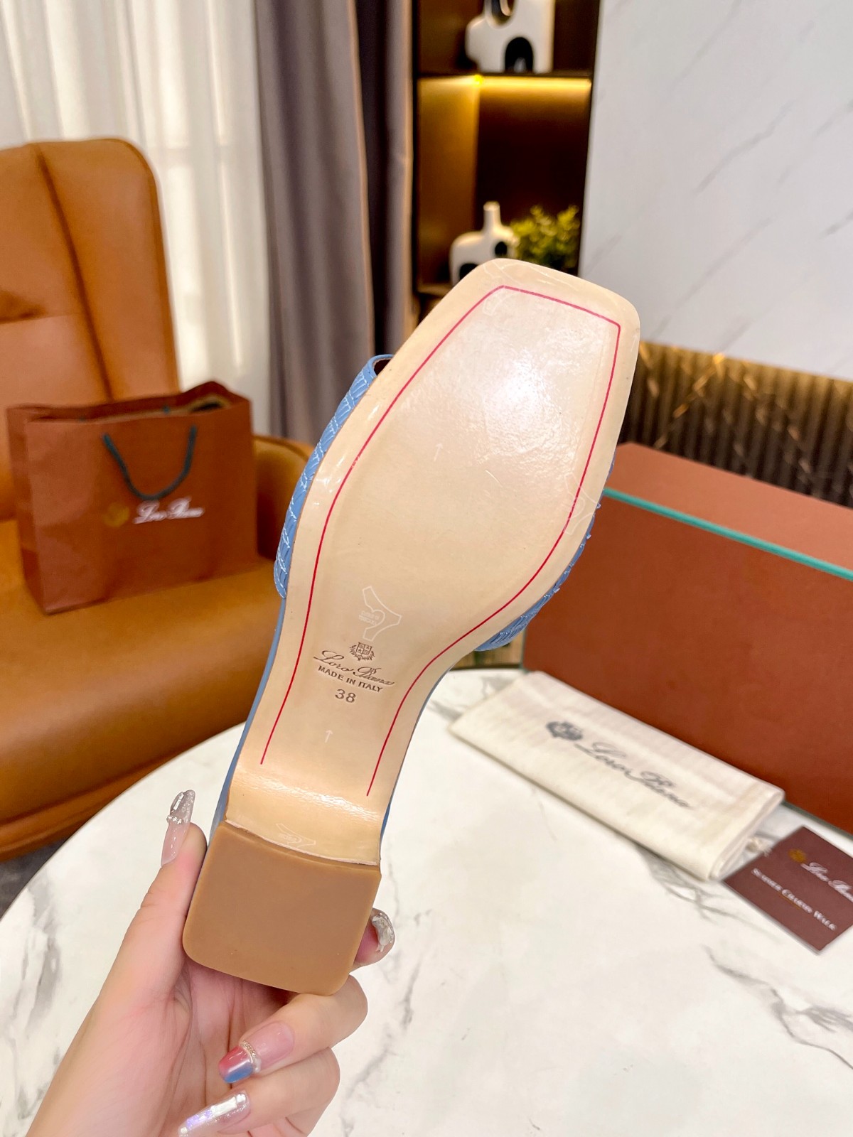 036 32123109 SIZE 35-42