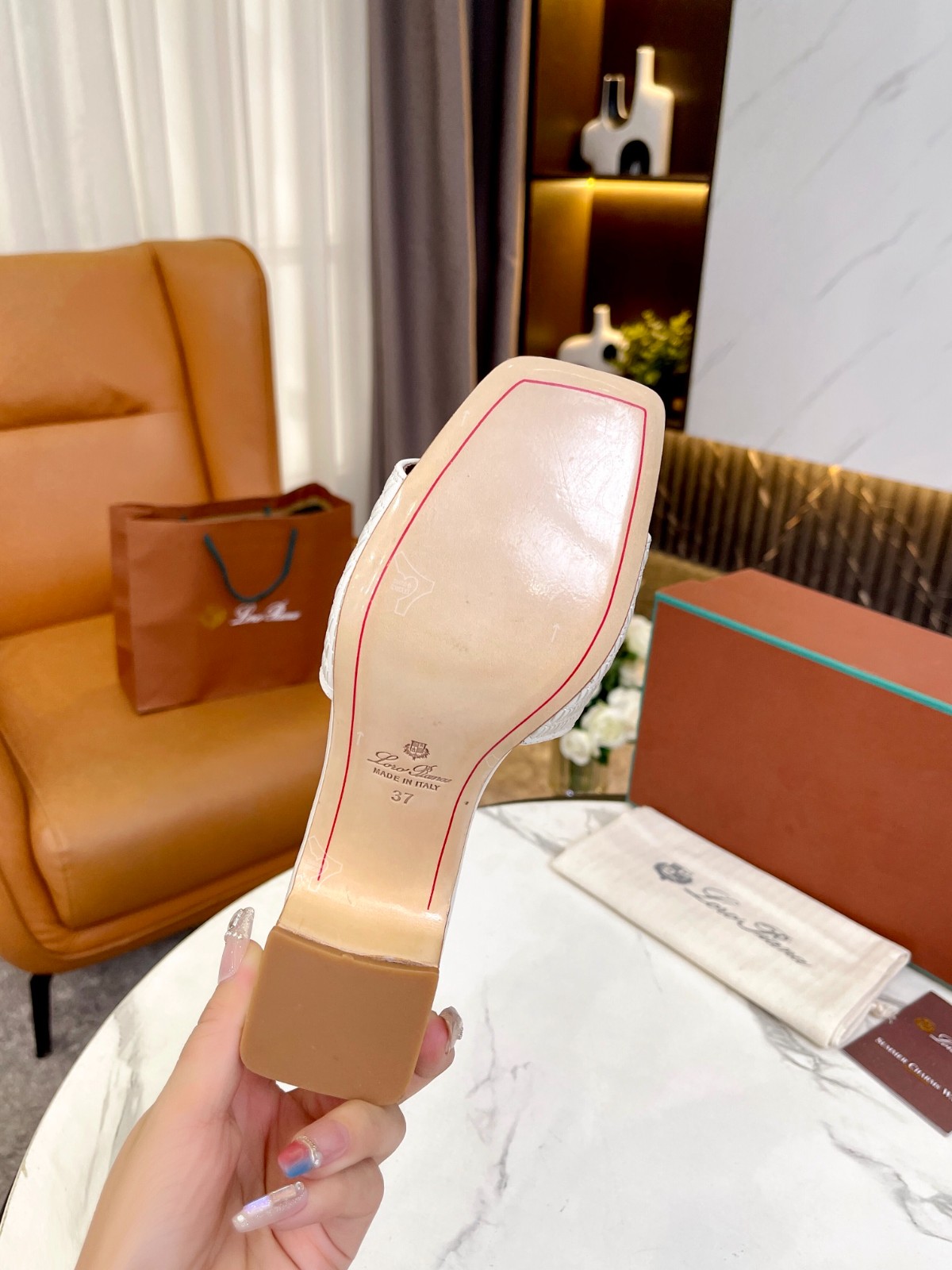 034 32123109 SIZE 35-42