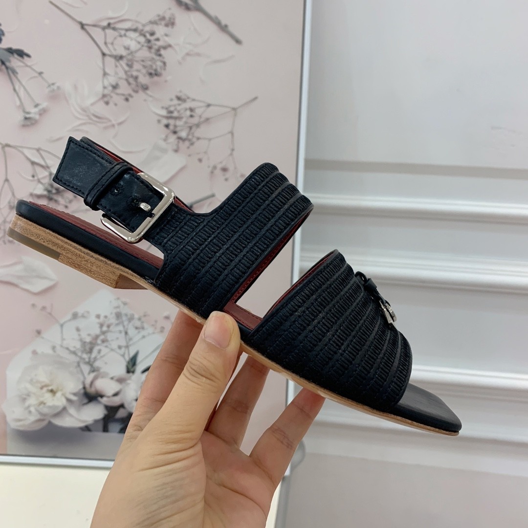 032 37123120 SIZE 35-41
