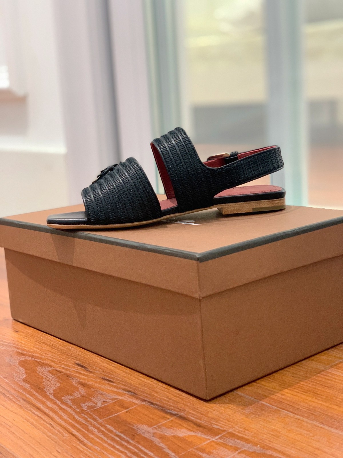 032 37123120 SIZE 35-41