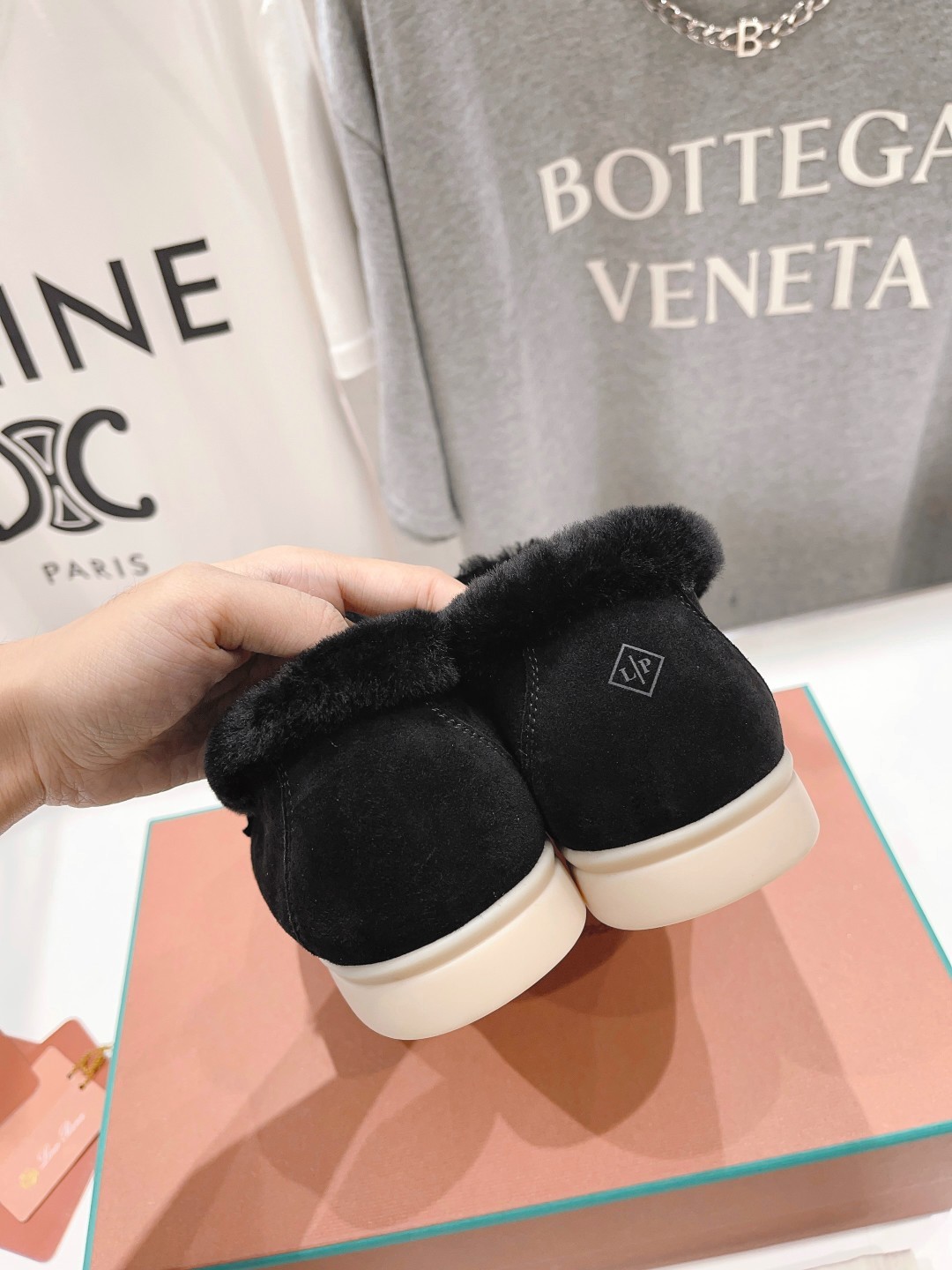 026 33123111 SIZE 35-46