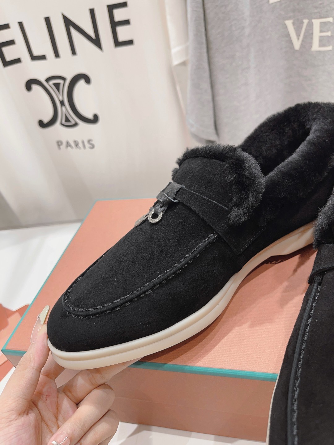 026 33123111 SIZE 35-46