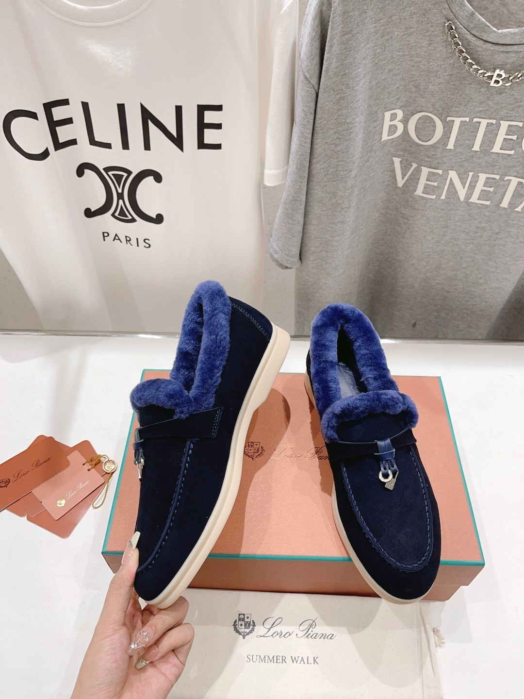 025 33123111 SIZE 35-46