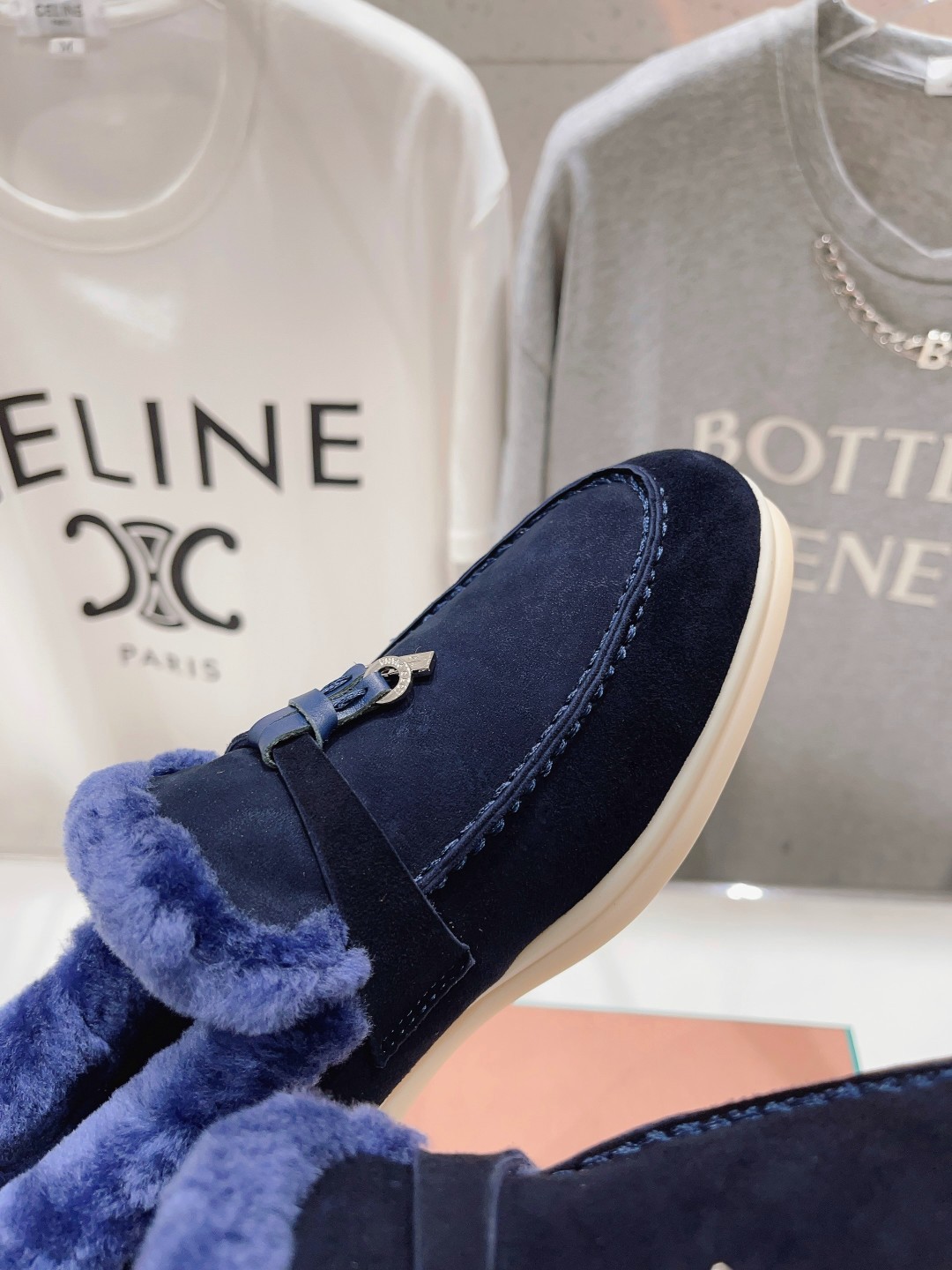 025 33123111 SIZE 35-46