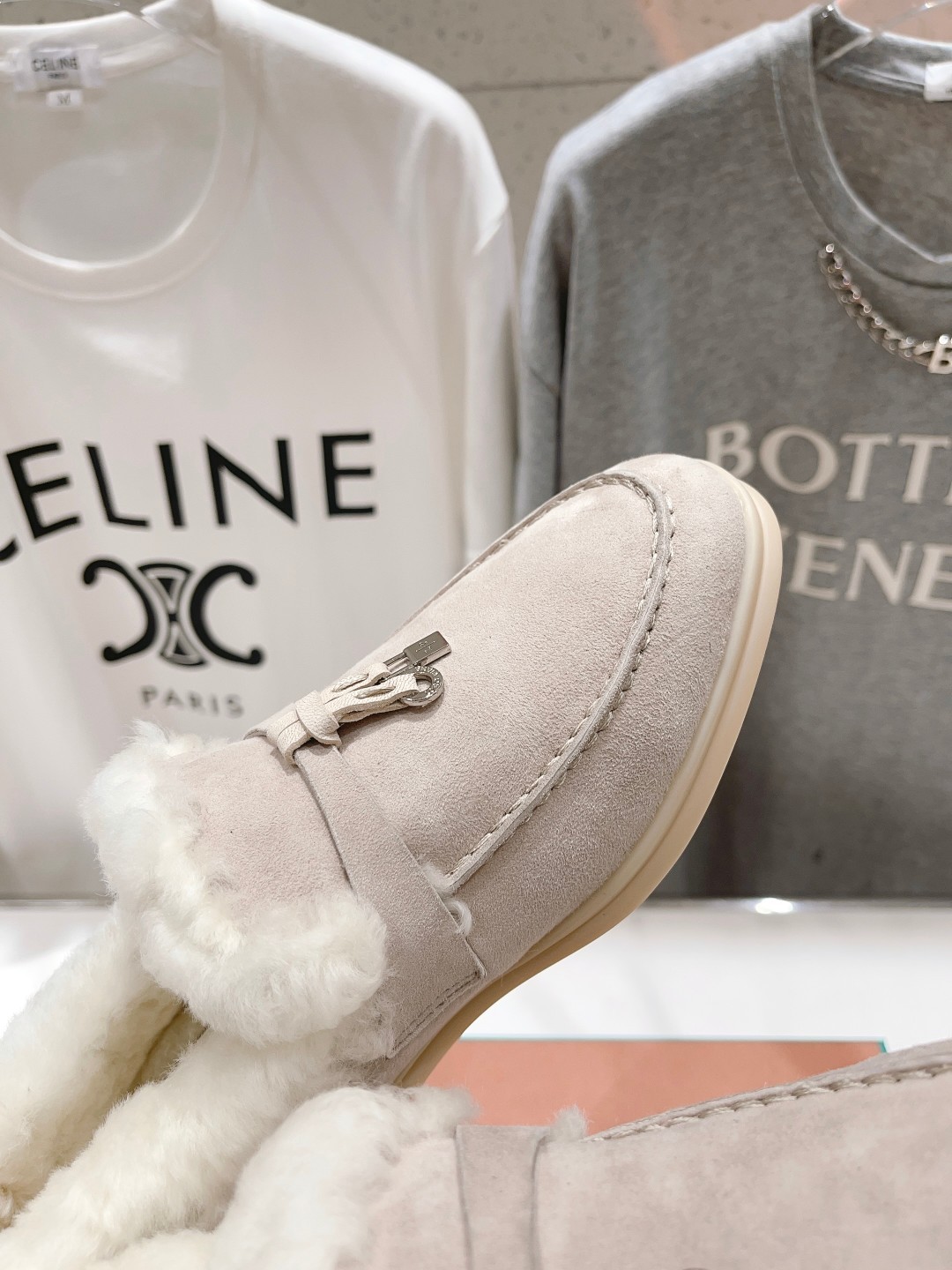 023 33123111 SIZE 35-46