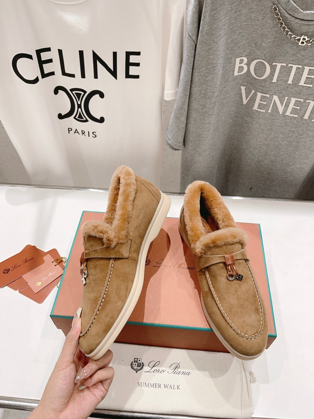 022 33123111 SIZE 35-46