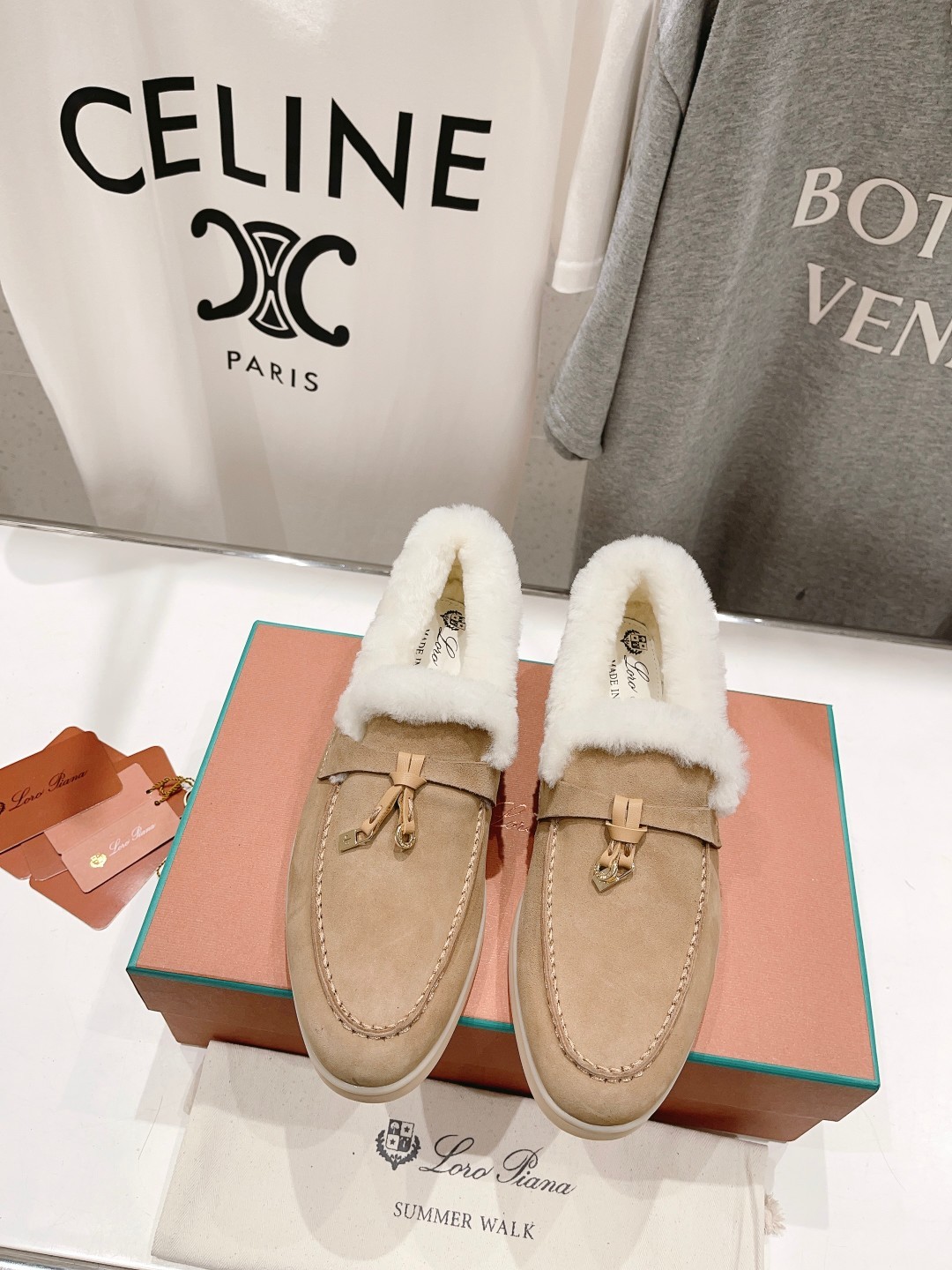 021 33123111 SIZE 35-46