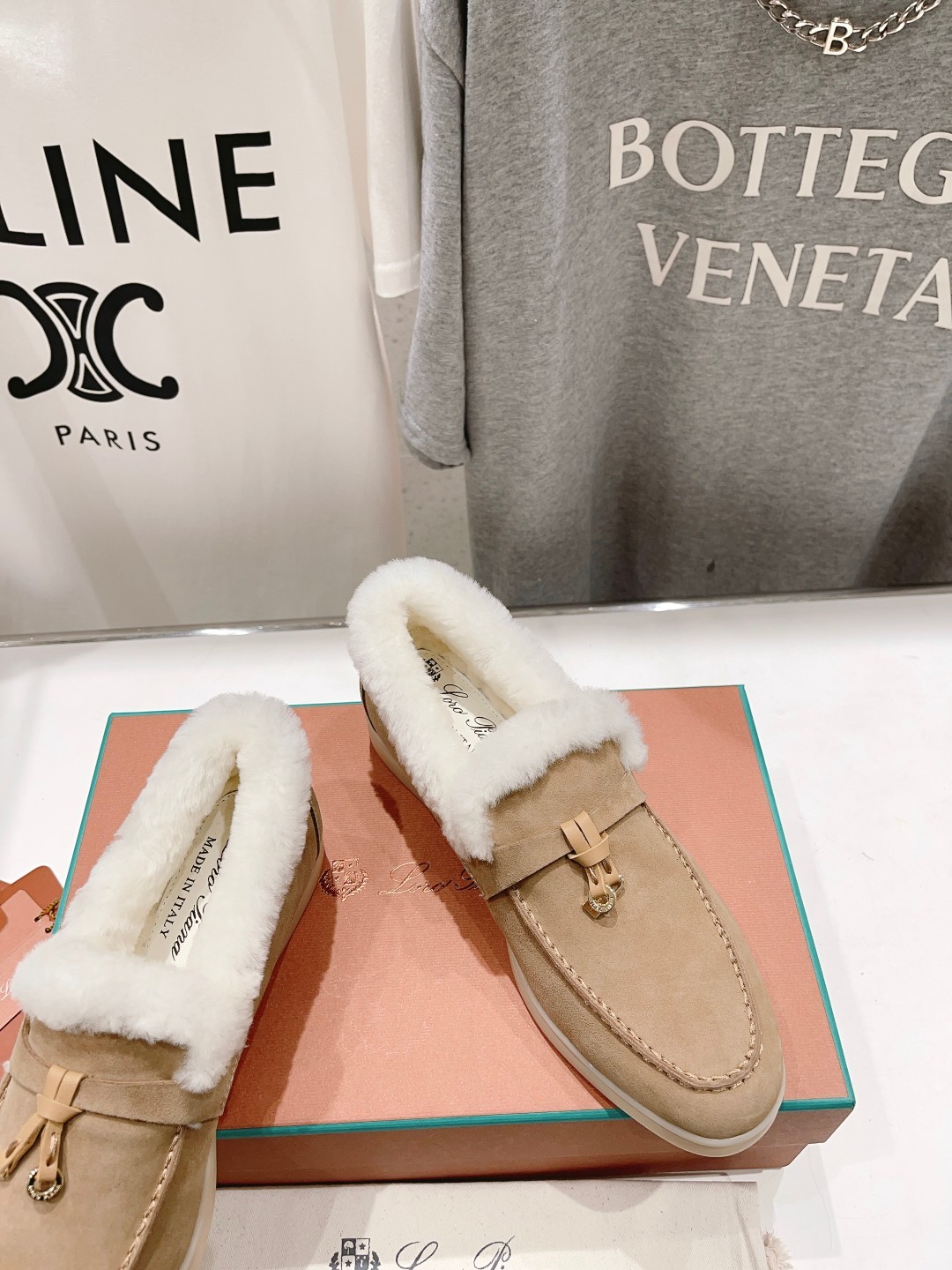 021 33123111 SIZE 35-46