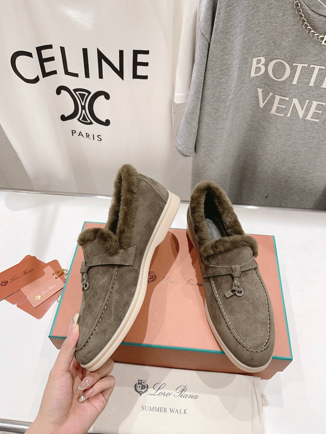 019 33123111 SIZE 35-46